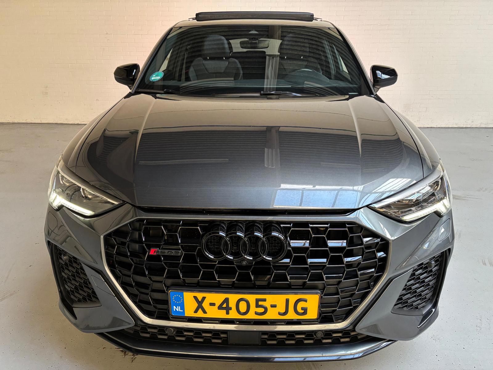 Foto van Audi RS Q3 Sportback