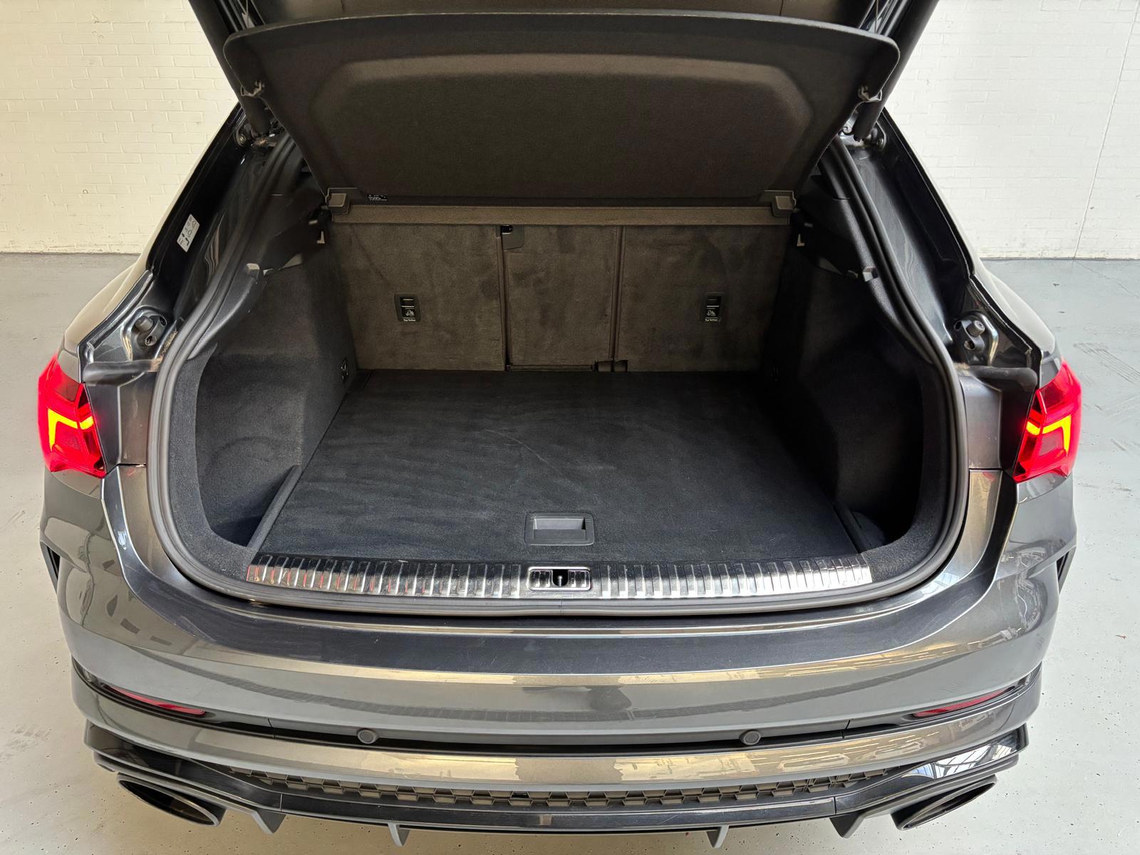 Foto van Audi RS Q3 Sportback