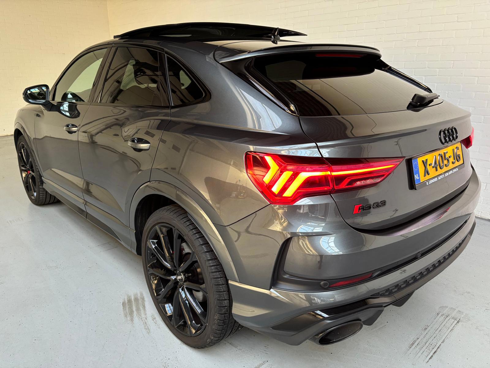 Foto van Audi RS Q3 Sportback