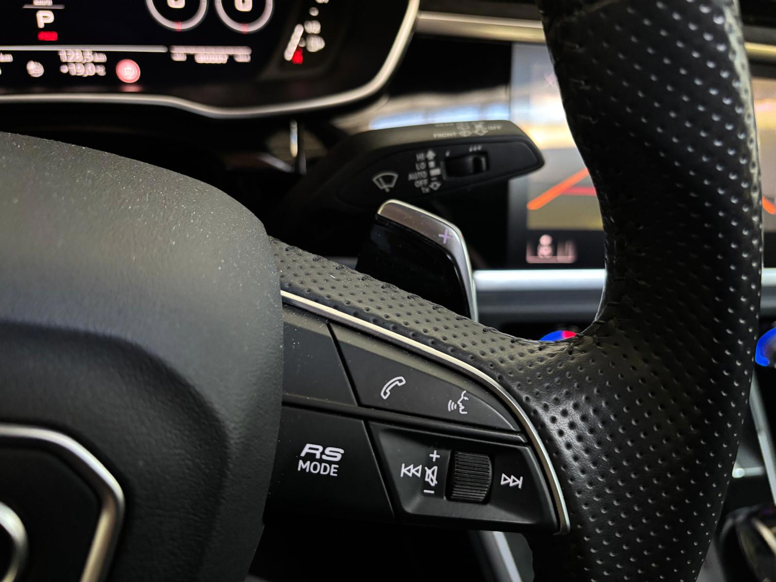 Foto van Audi RS Q3 Sportback