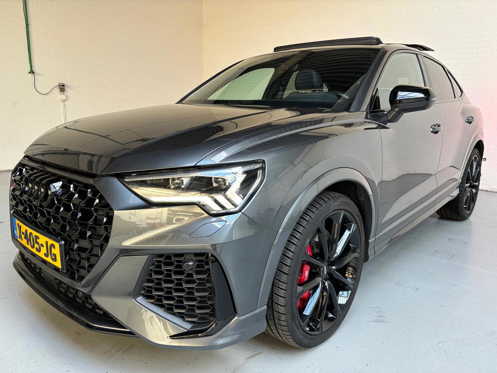 Foto van Audi RS Q3 Sportback