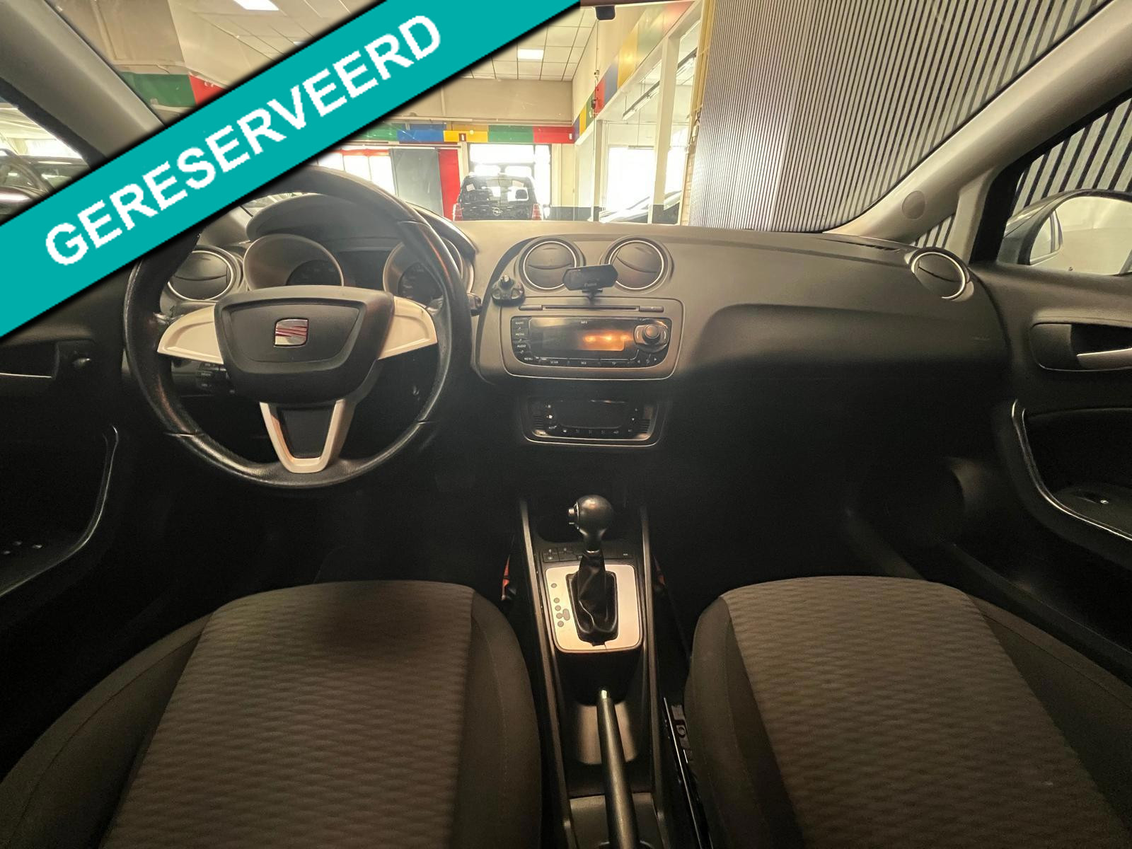 Foto van Seat Ibiza SC