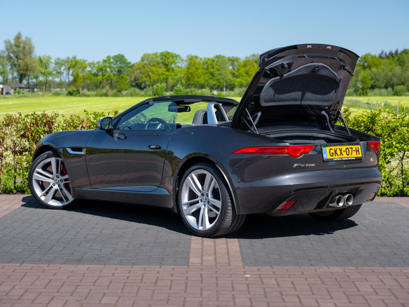 Foto van Jaguar Jaguar F-type