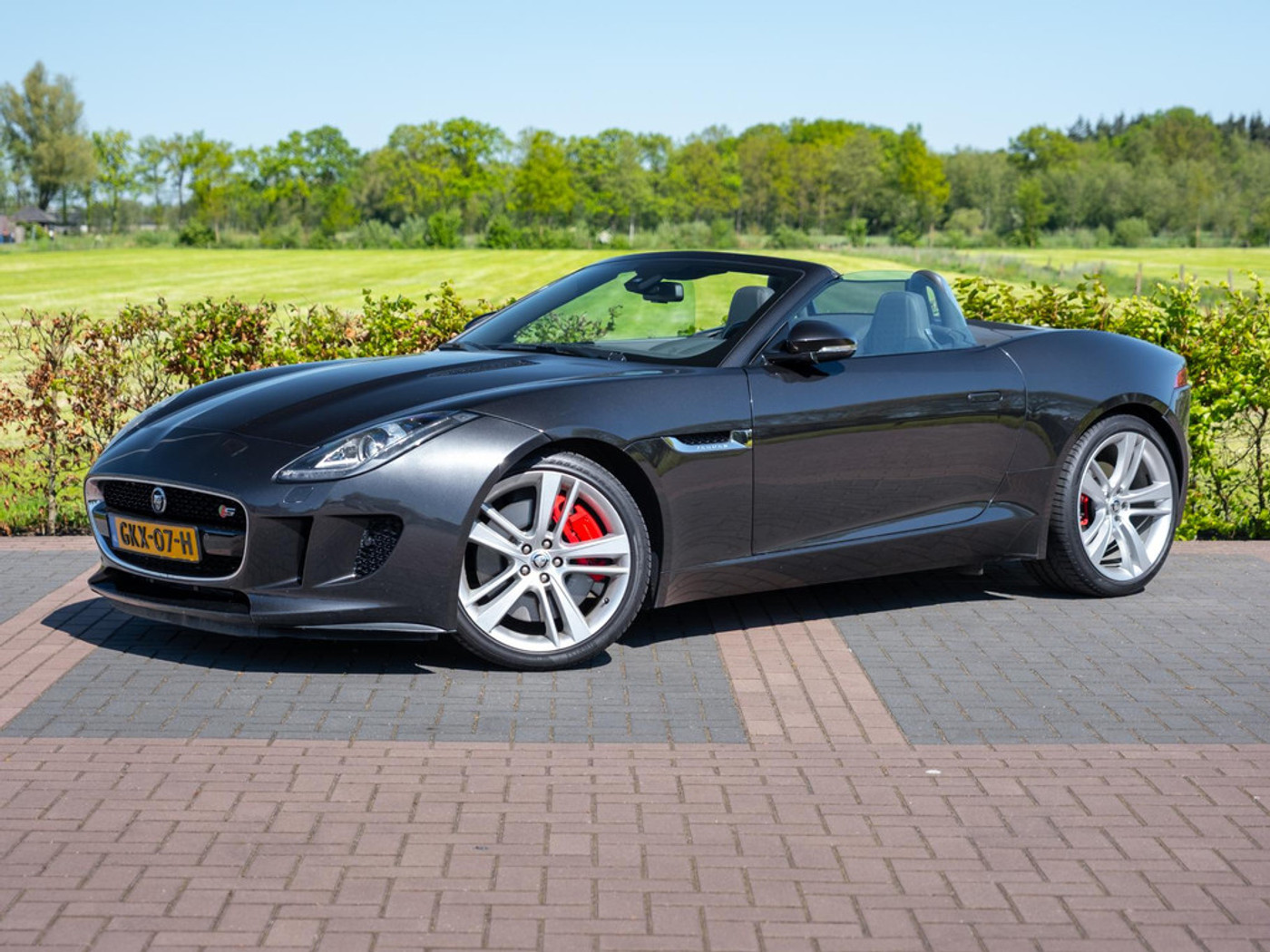 Foto van Jaguar Jaguar F-type