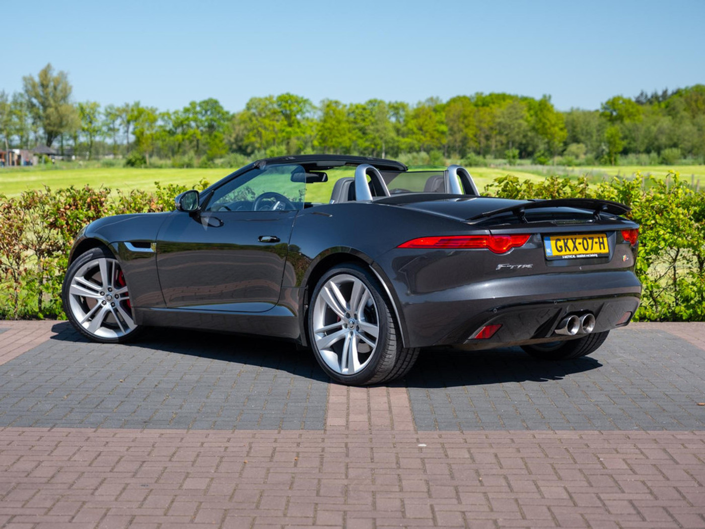 Foto van Jaguar Jaguar F-type