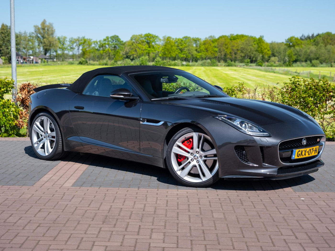 Foto van Jaguar Jaguar F-type