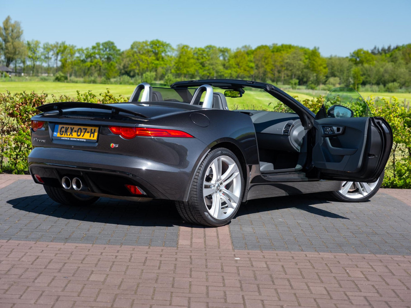 Foto van Jaguar Jaguar F-type
