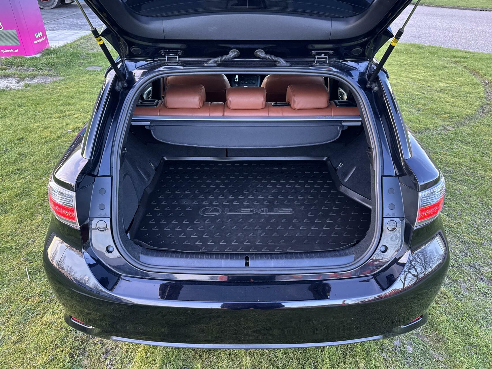 Foto van Lexus CT
