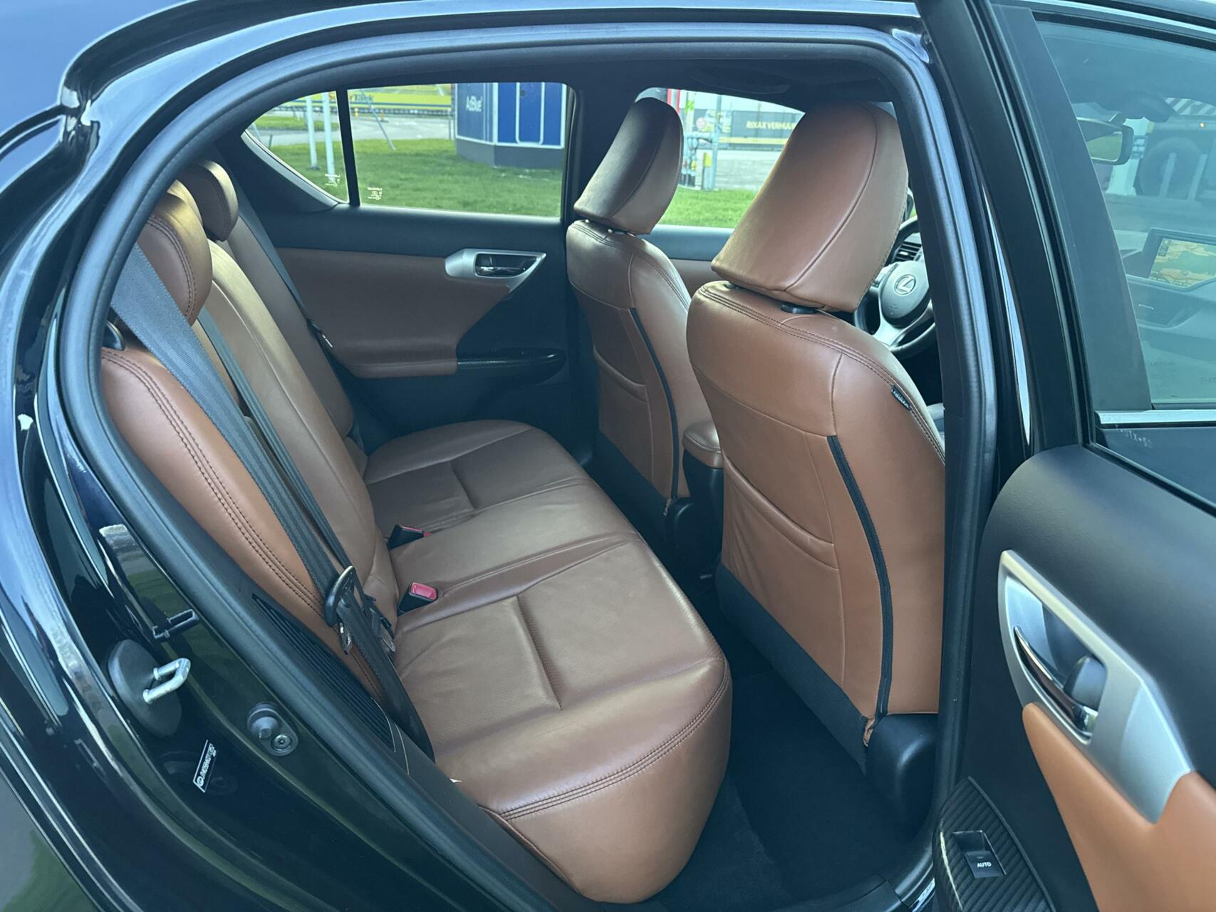 Foto van Lexus CT