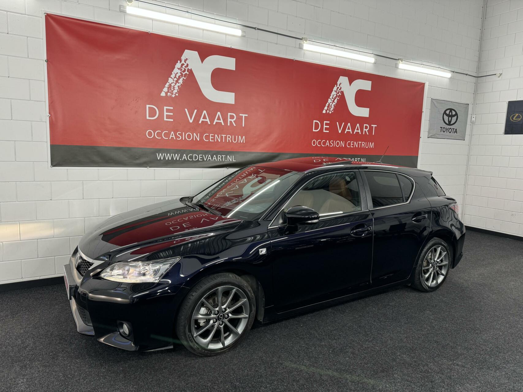 Lexus CT 200h F-Sport Line - VERKOCHT! 2012 - voorkant