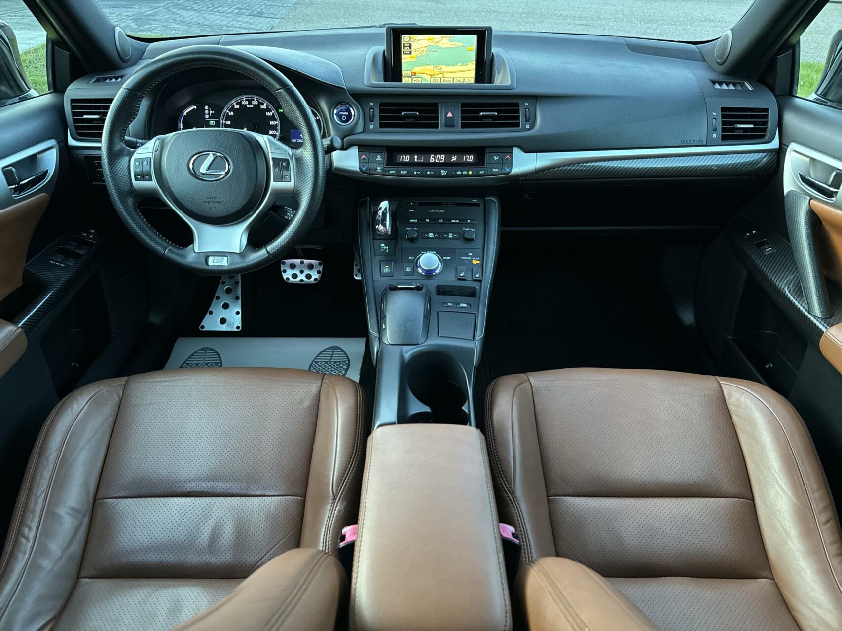 Foto van Lexus CT