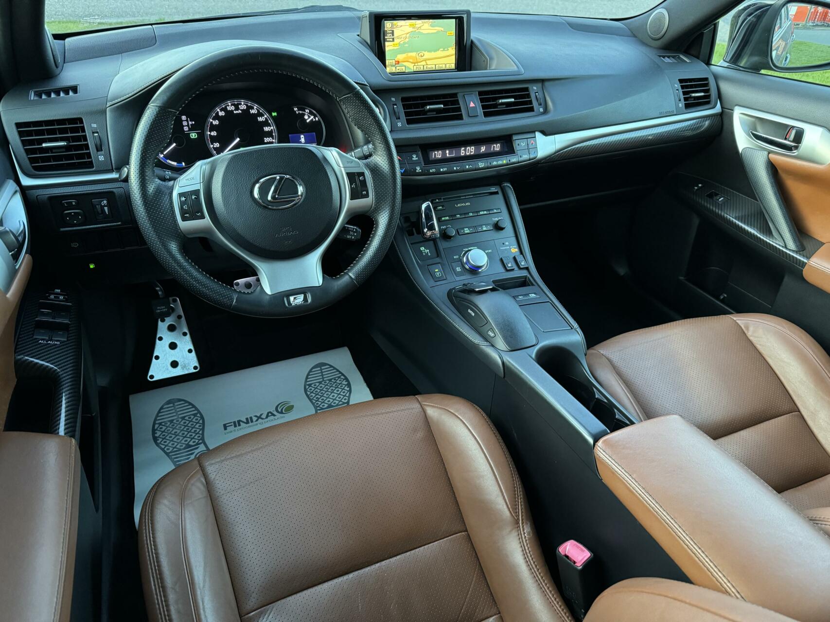 Foto van Lexus CT