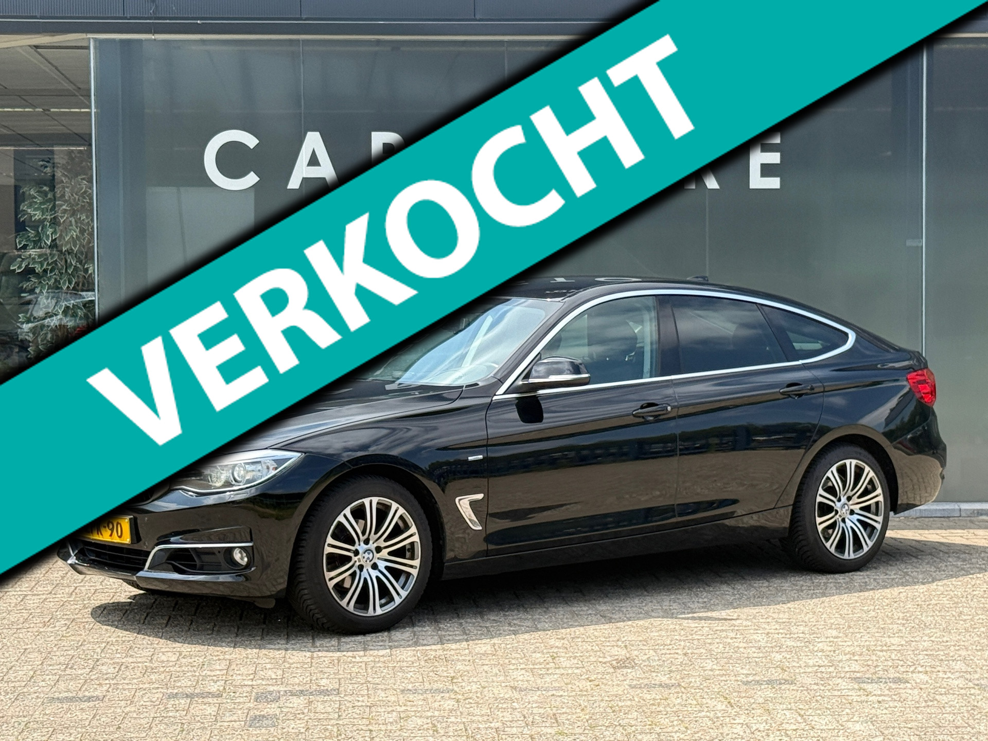 BMW 320i 320i LUXURY Executive Navi|PDC|Trekhaak 2015 - voorkant