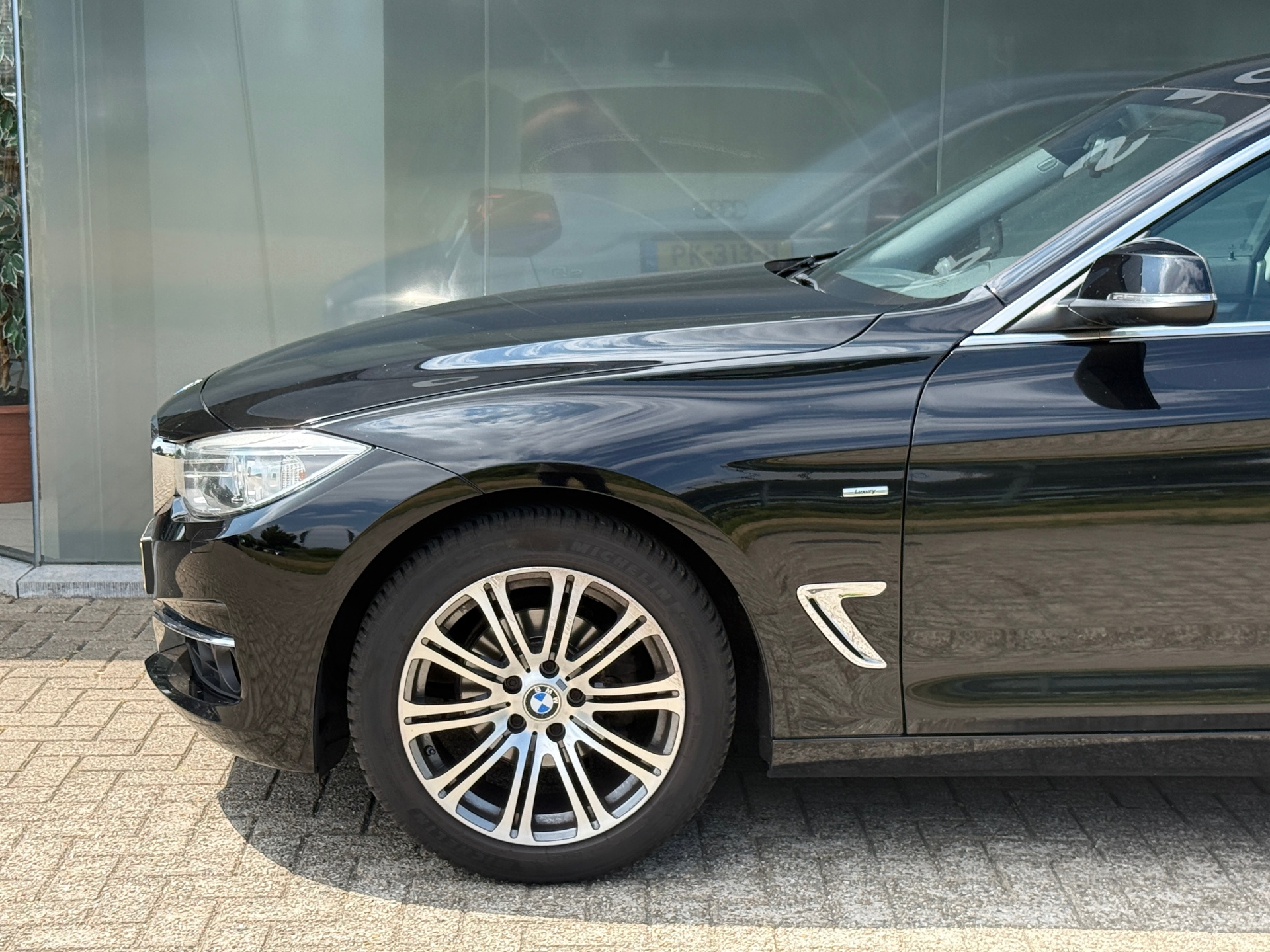 Foto van BMW 320i