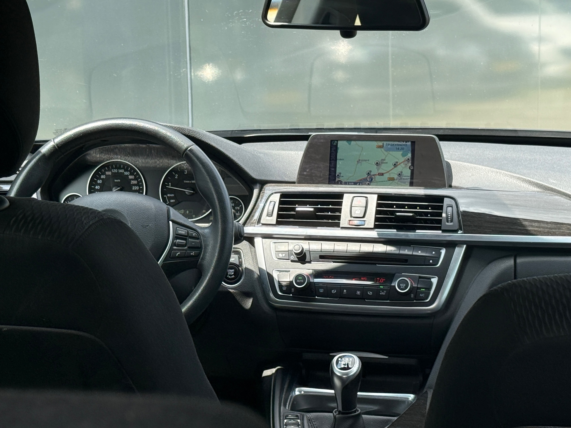 Foto van BMW 320i