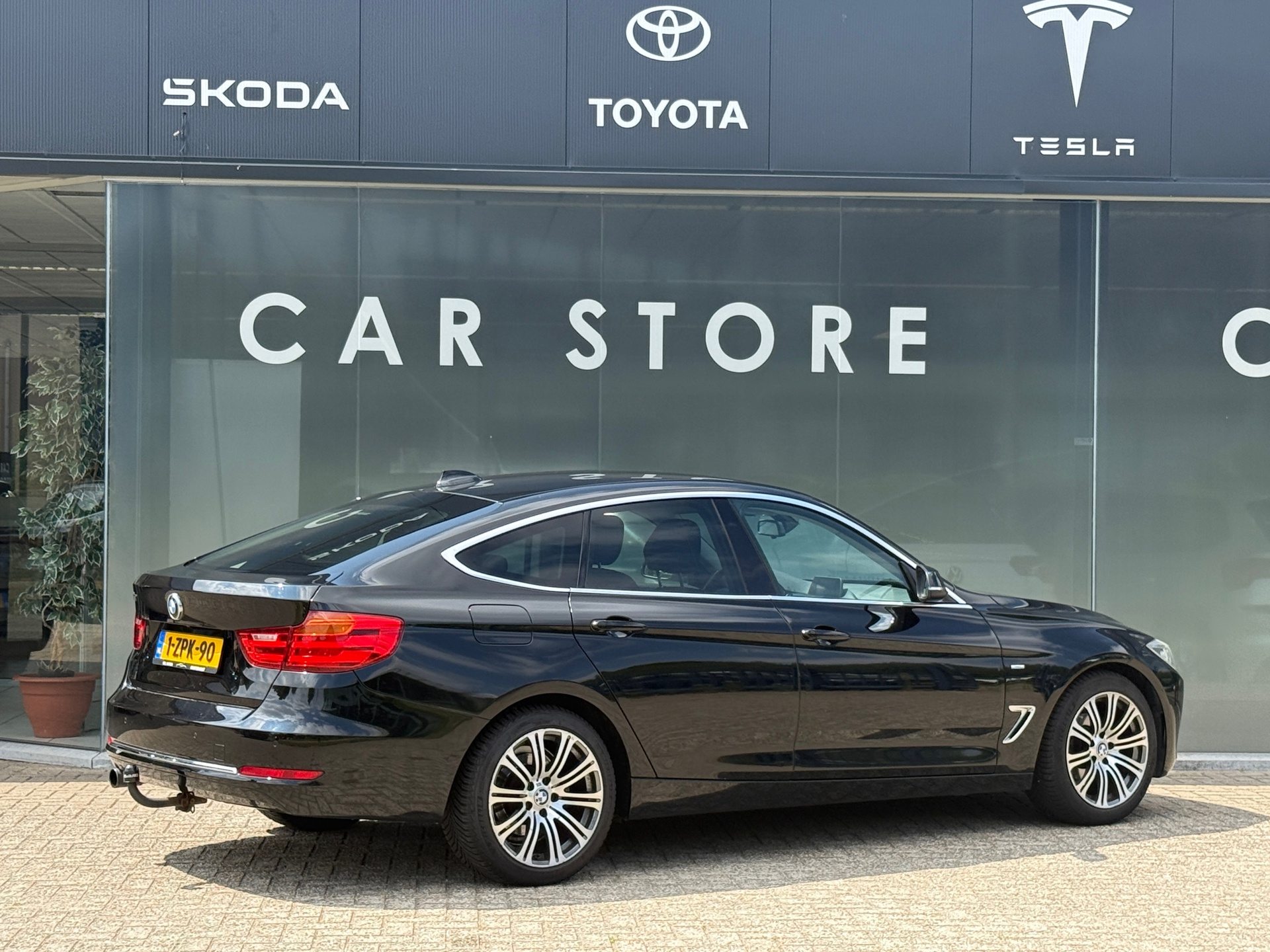 Foto van BMW 320i