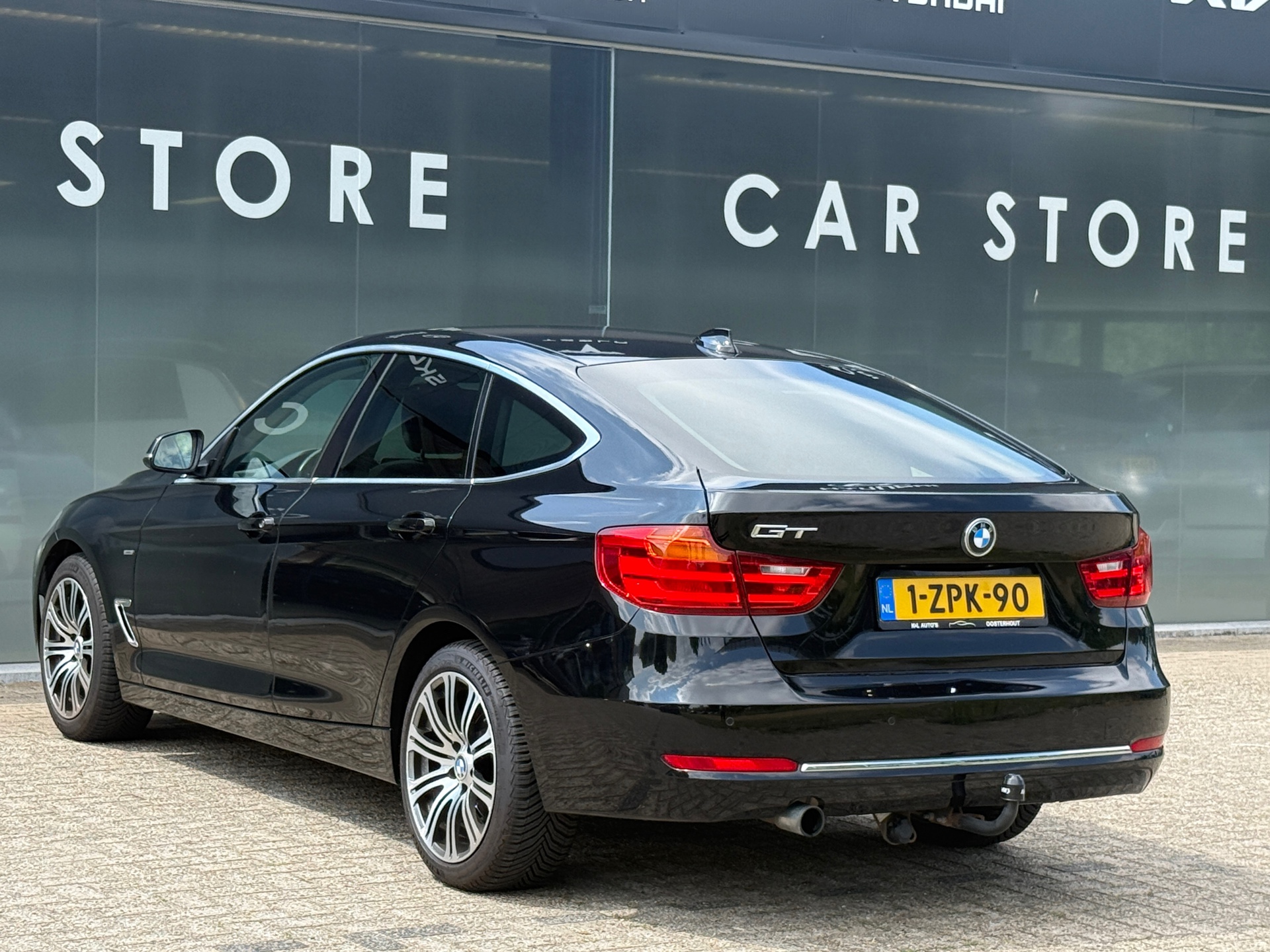 Foto van BMW 320i