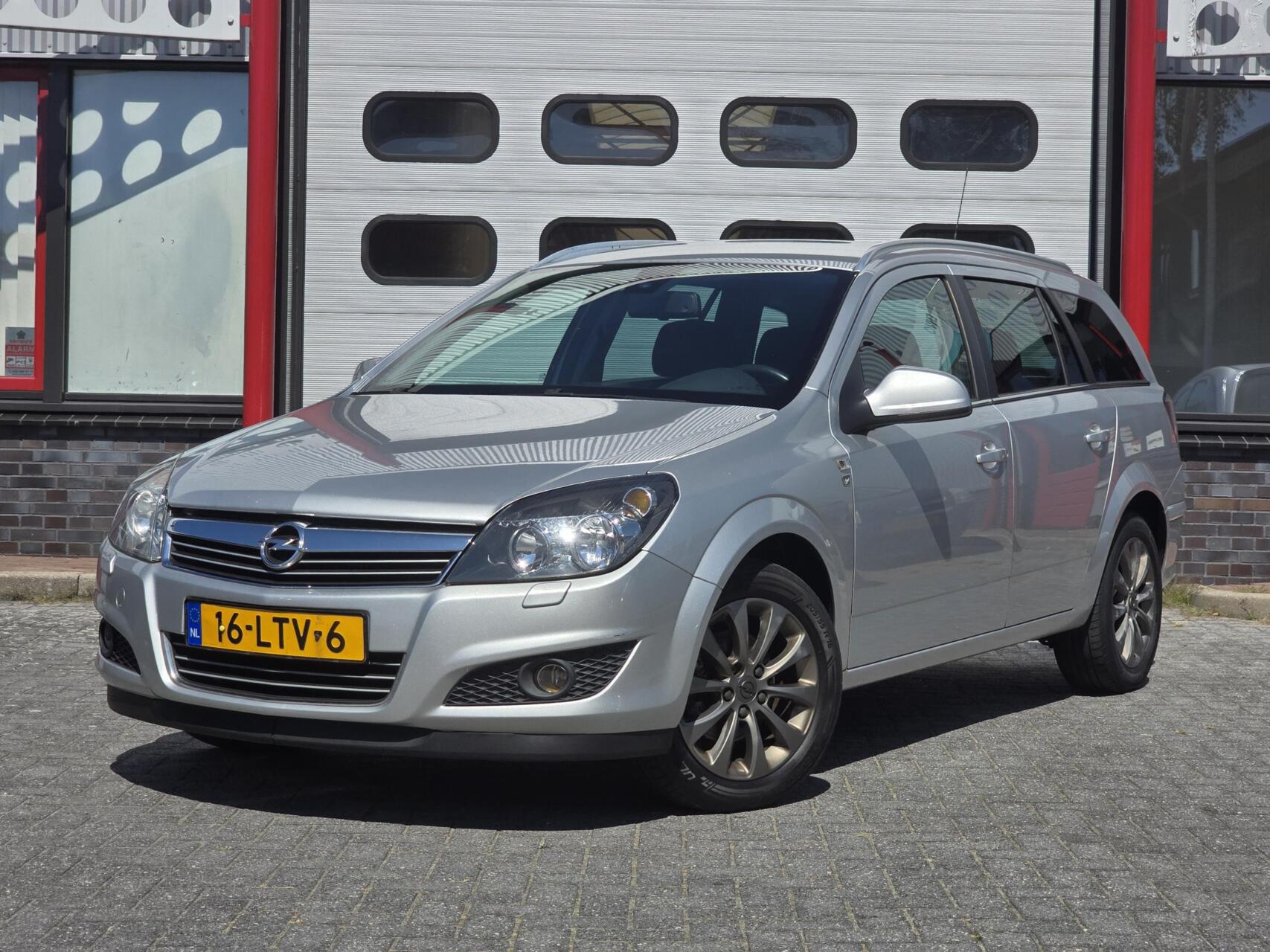 Foto van Opel Astra Station Wagon