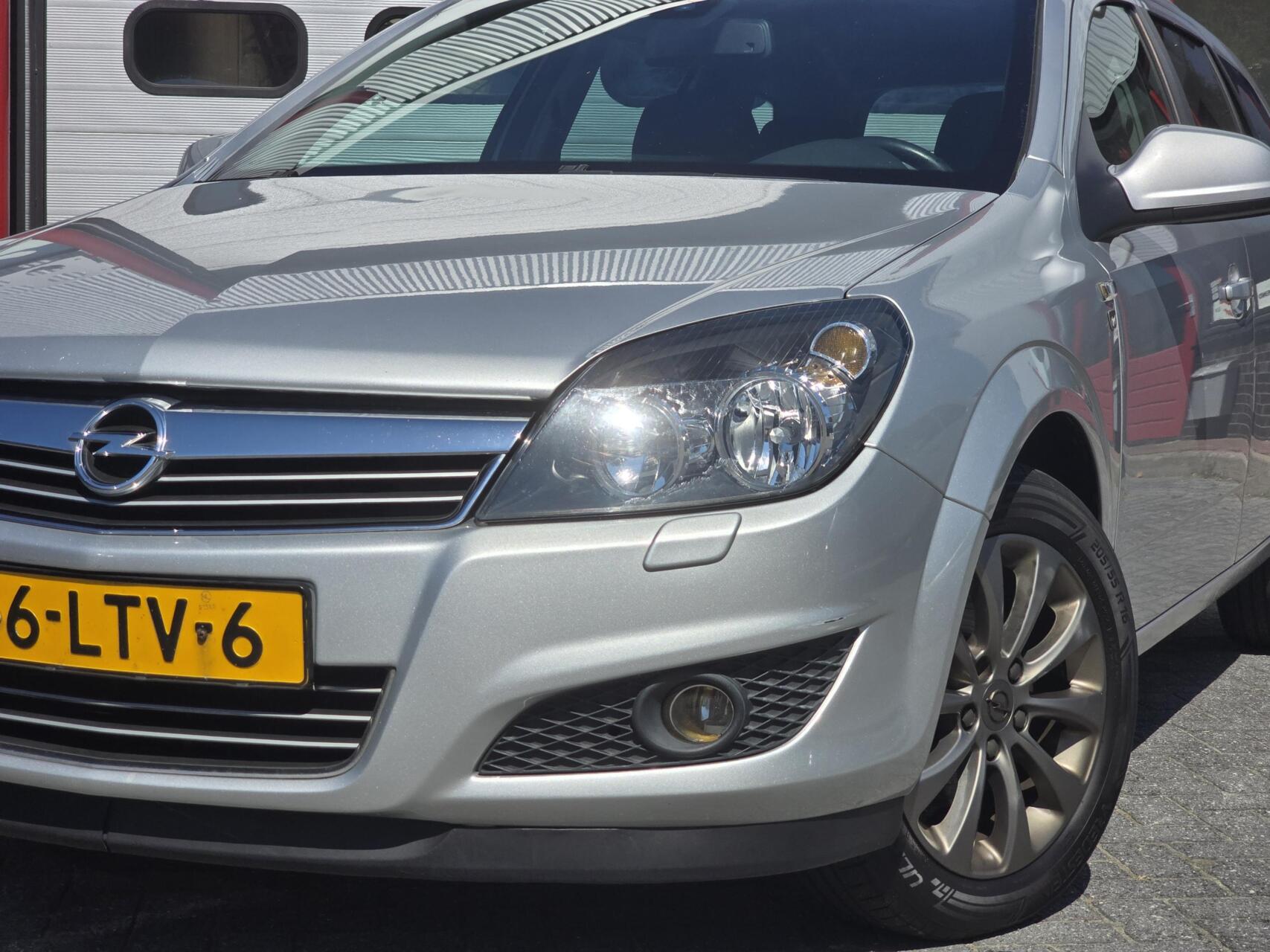 Foto van Opel Astra Station Wagon