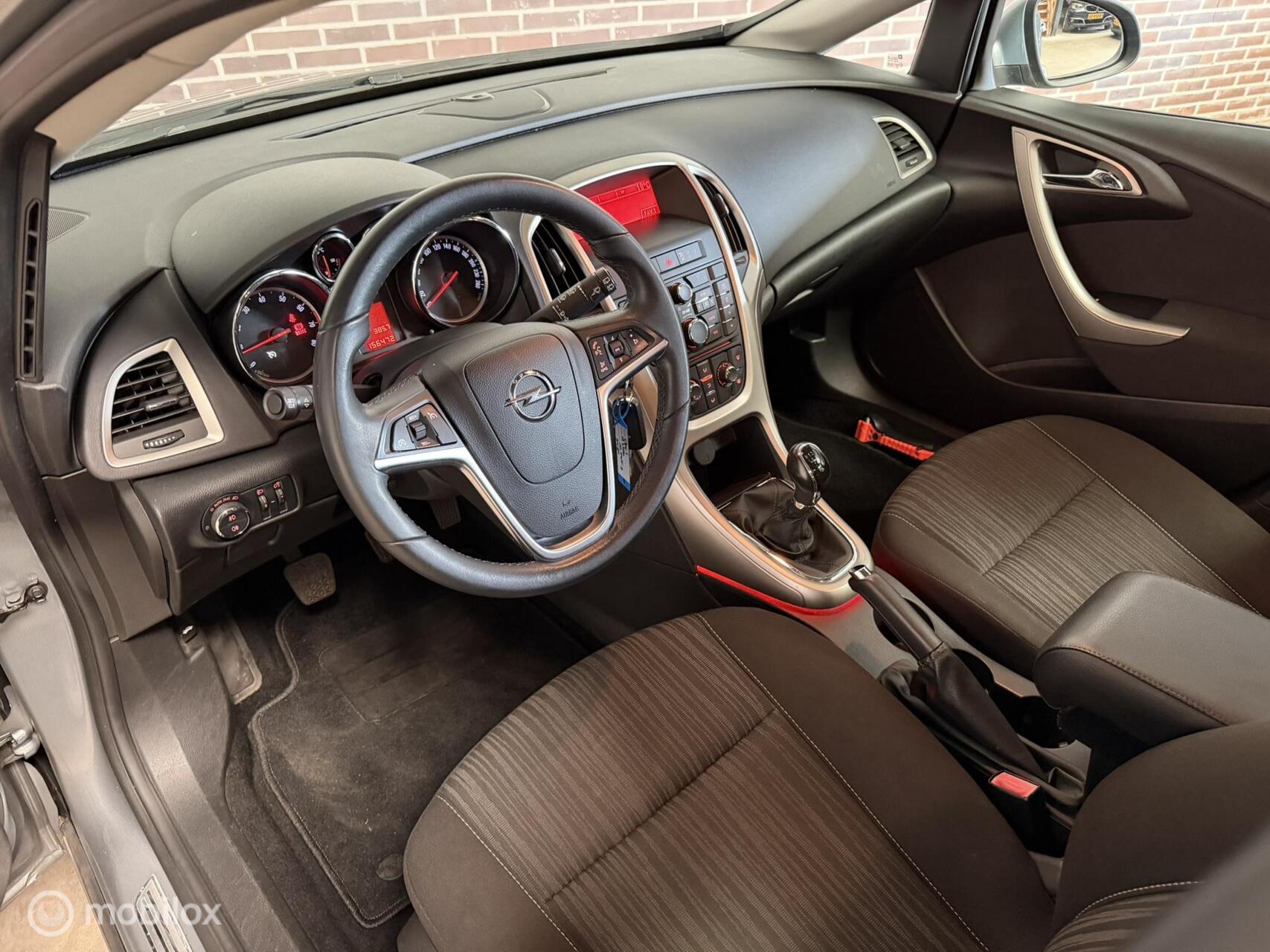 Foto van Opel Astra