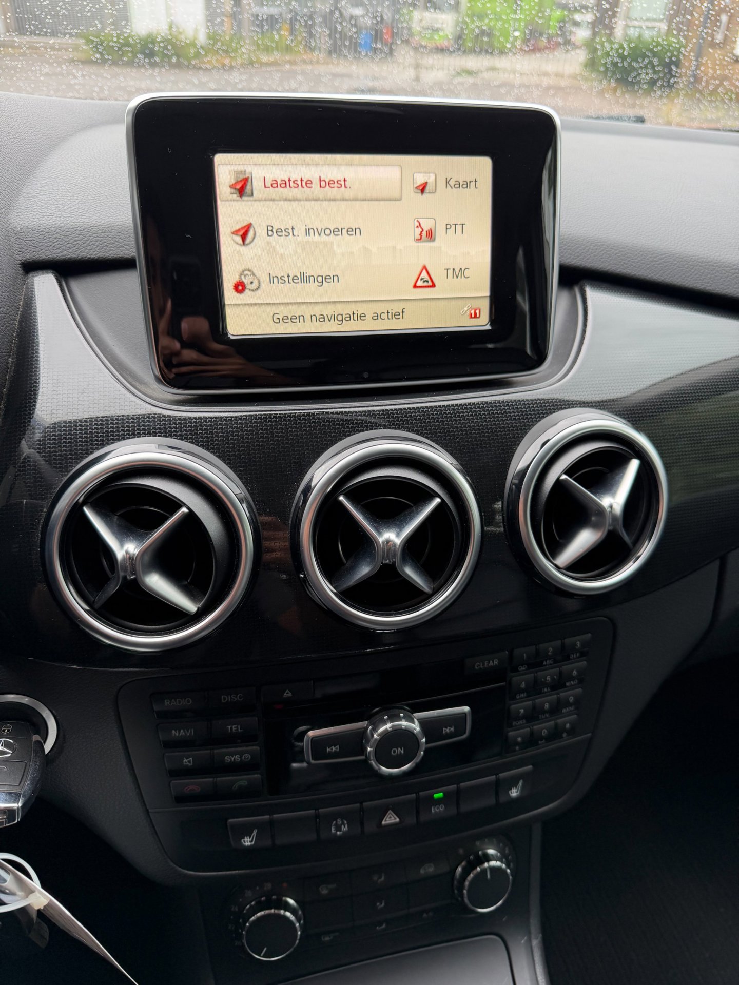 Foto van Mercedes-Benz B 180