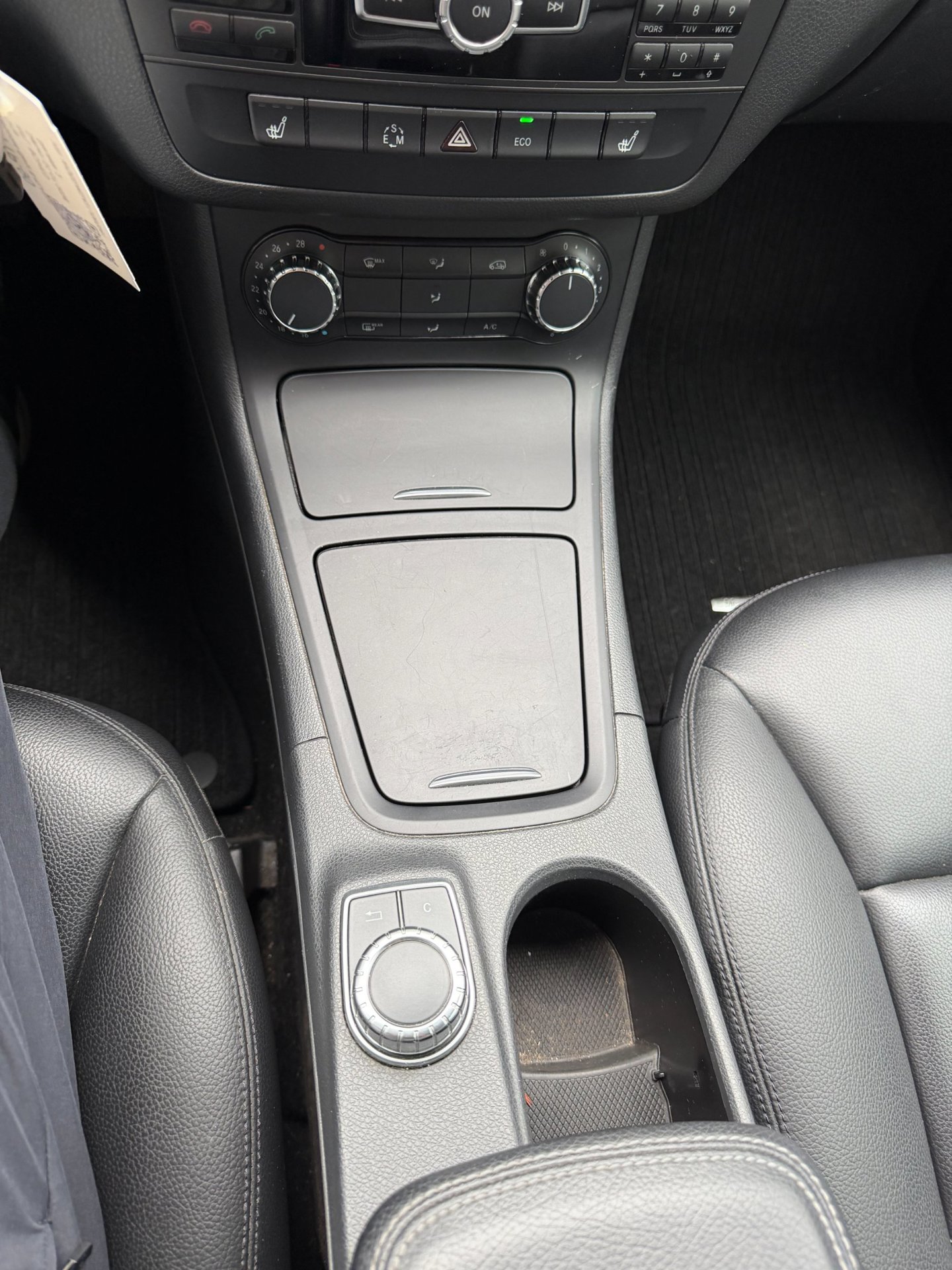 Foto van Mercedes-Benz B 180