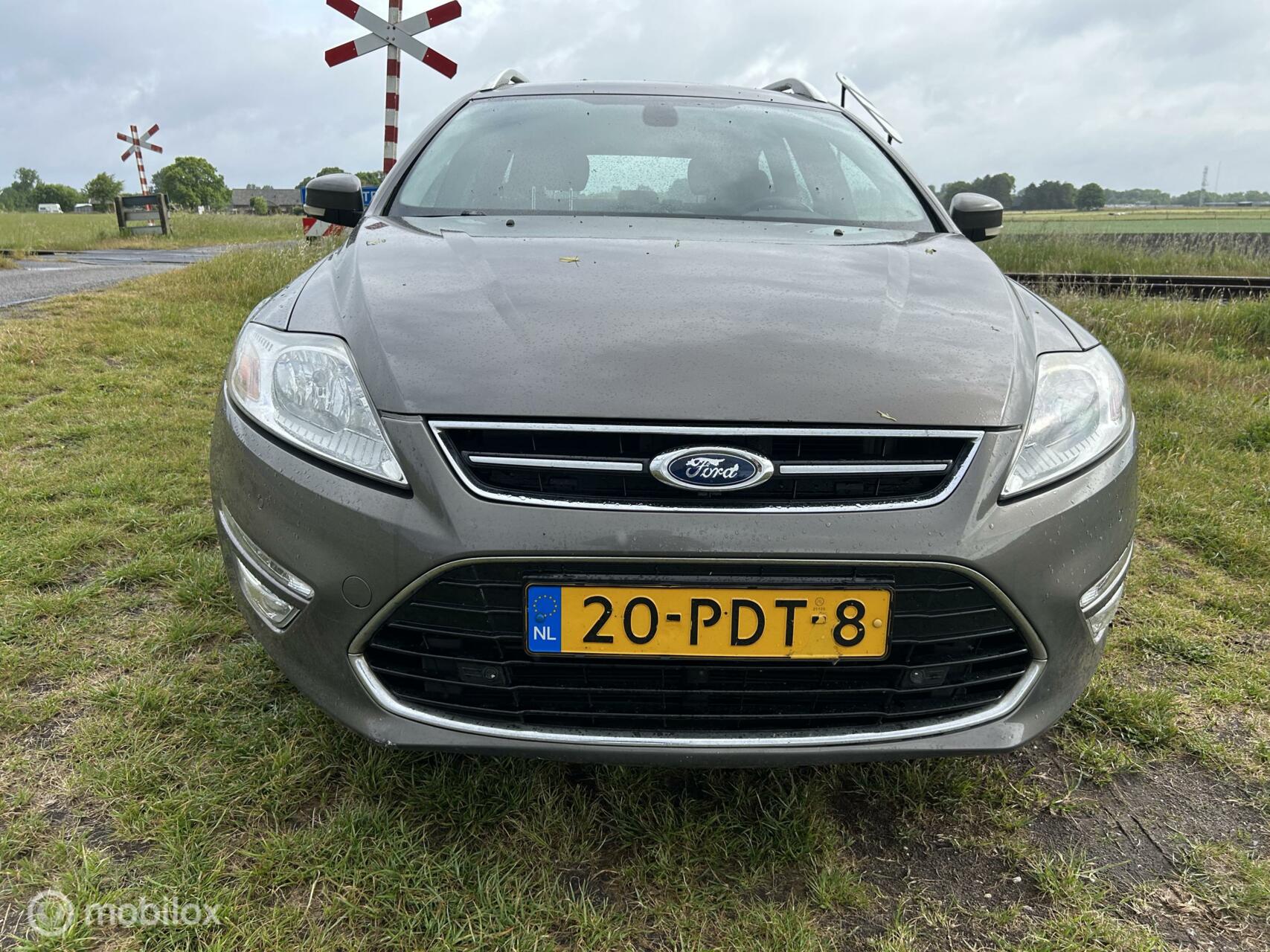 Foto van Ford Mondeo