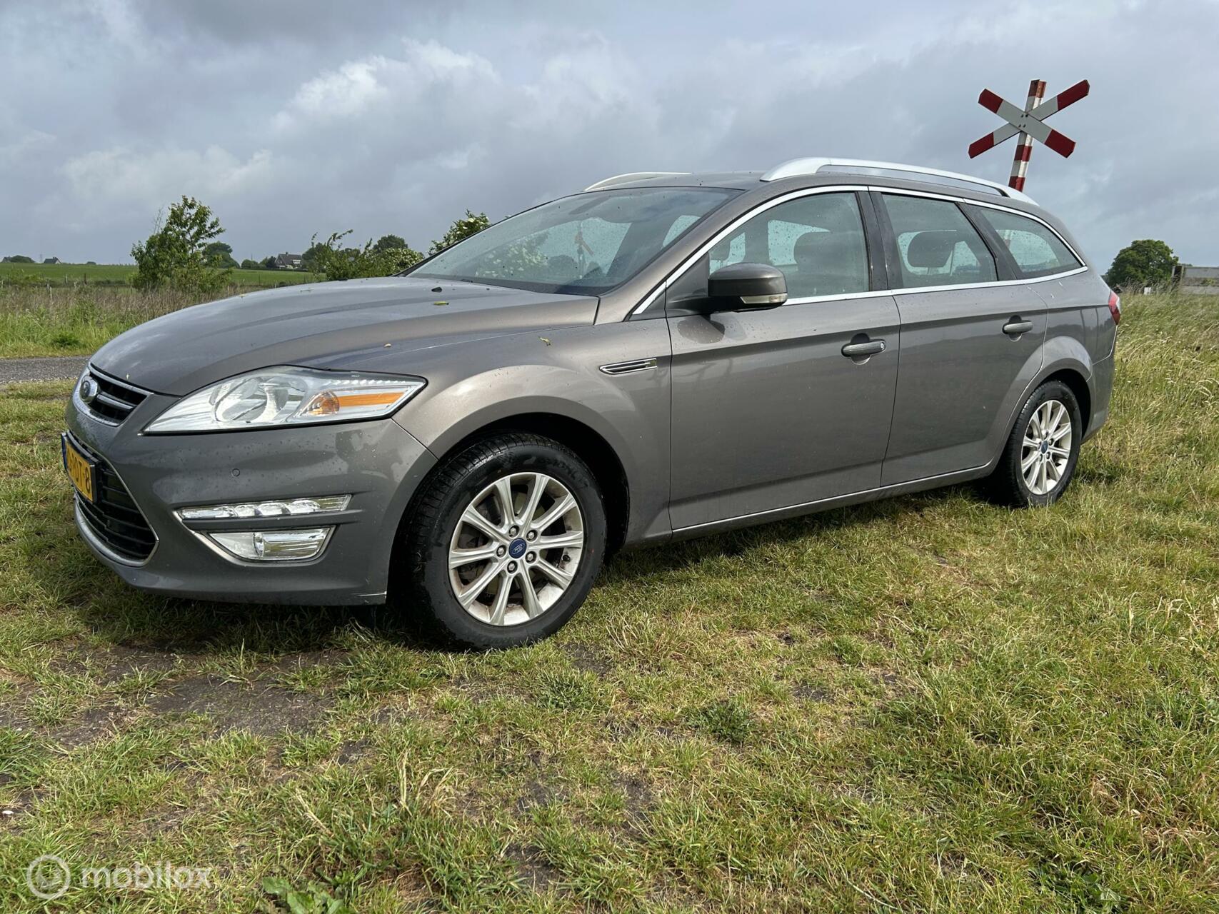 Foto van Ford Mondeo