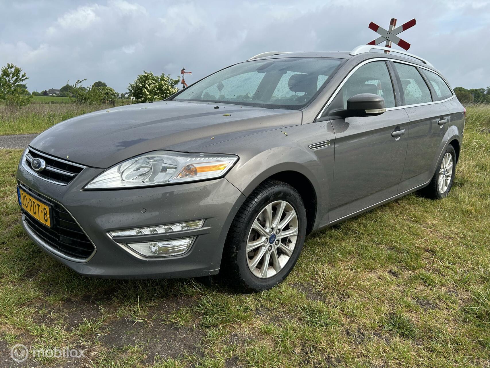 Foto van Ford Mondeo