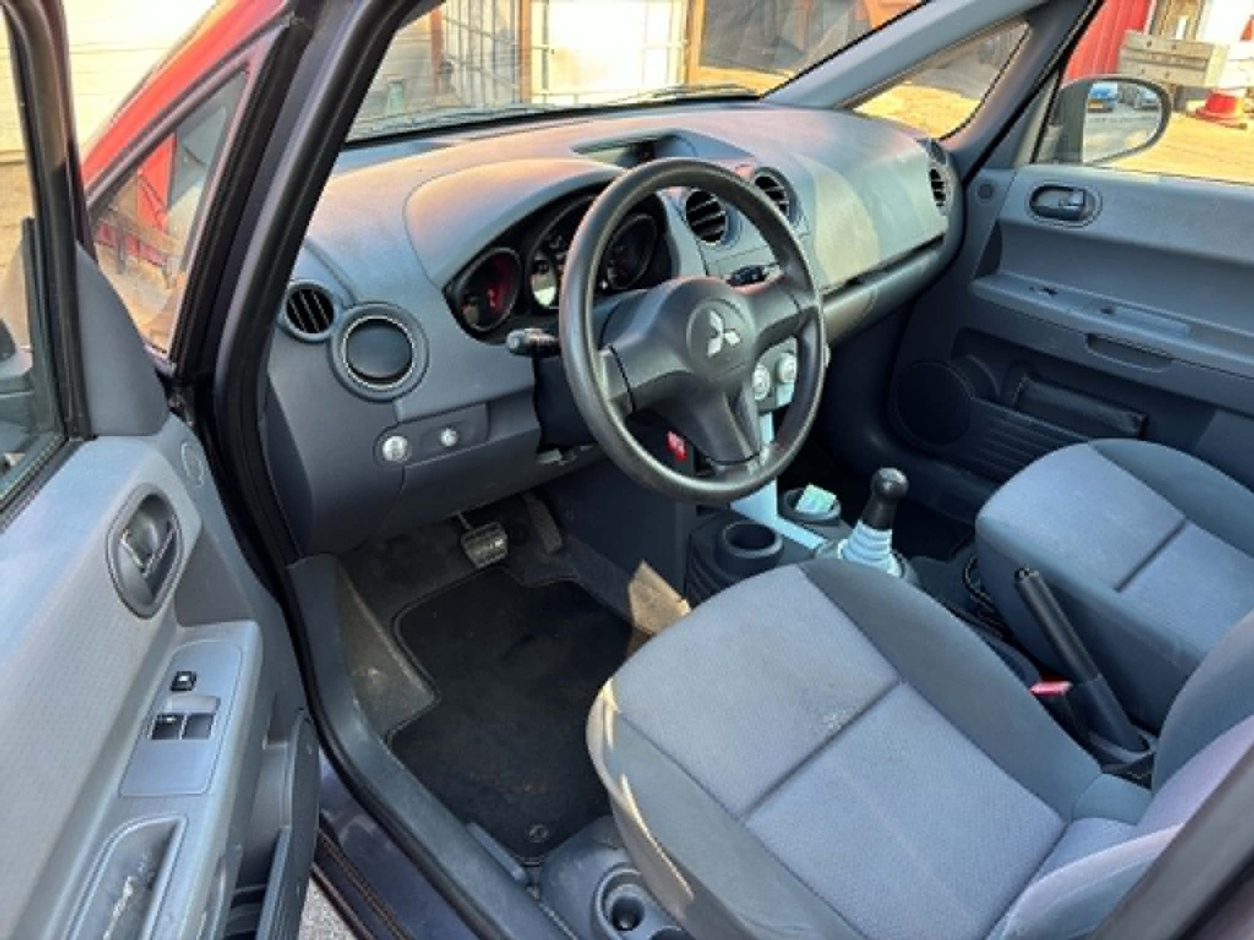 Foto van Mitsubishi Mitsubishi Colt