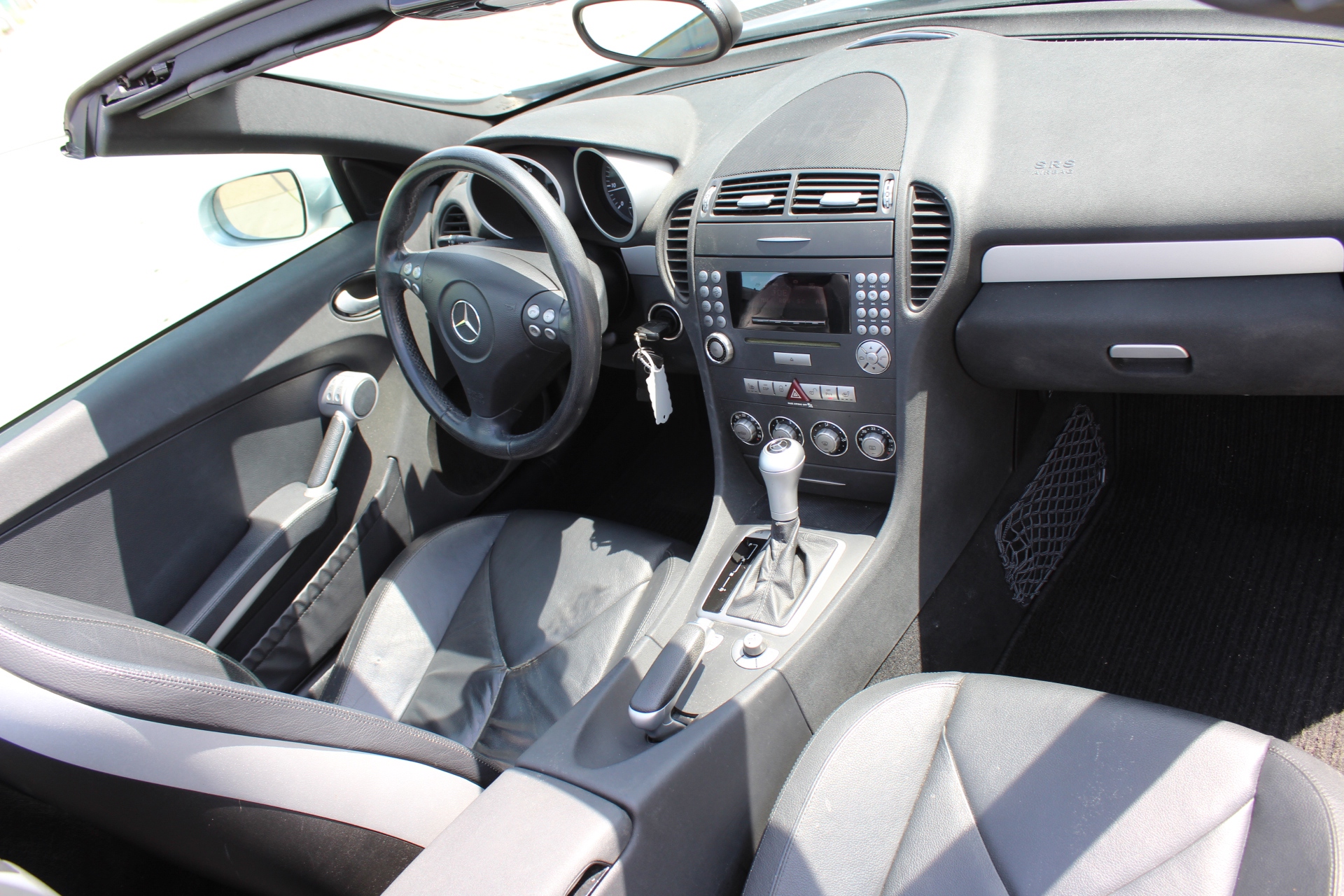 Foto van Mercedes-Benz SLK 200 Kompressor