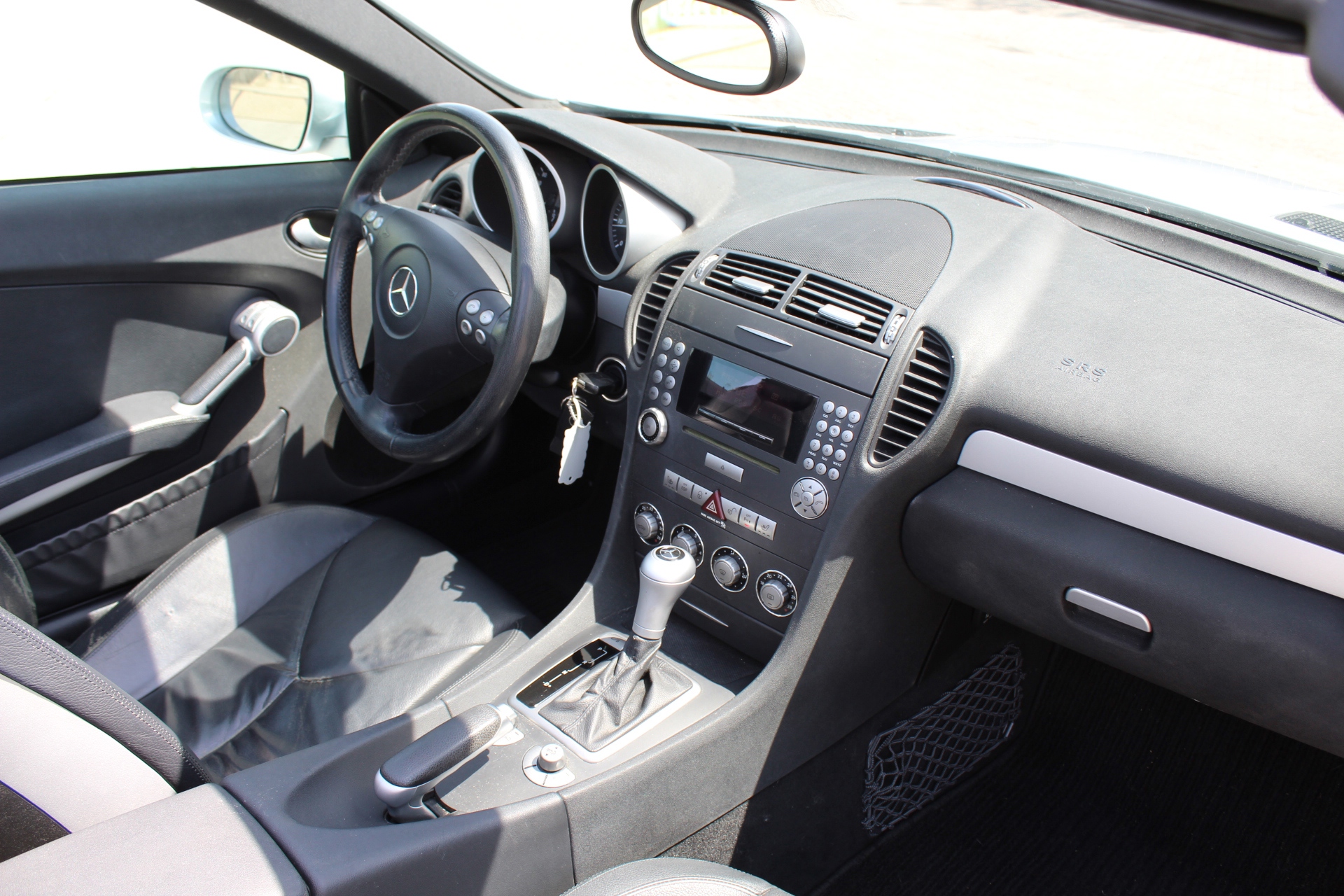 Foto van Mercedes-Benz SLK 200 Kompressor