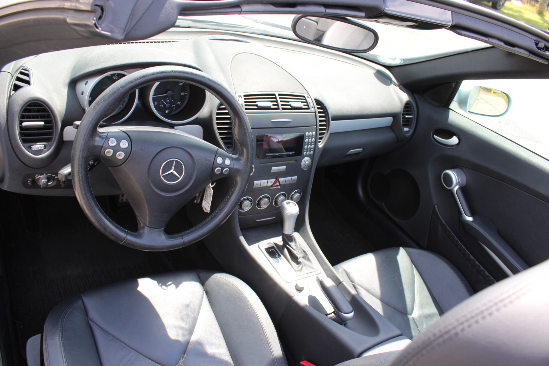 Foto van Mercedes-Benz SLK 200 Kompressor