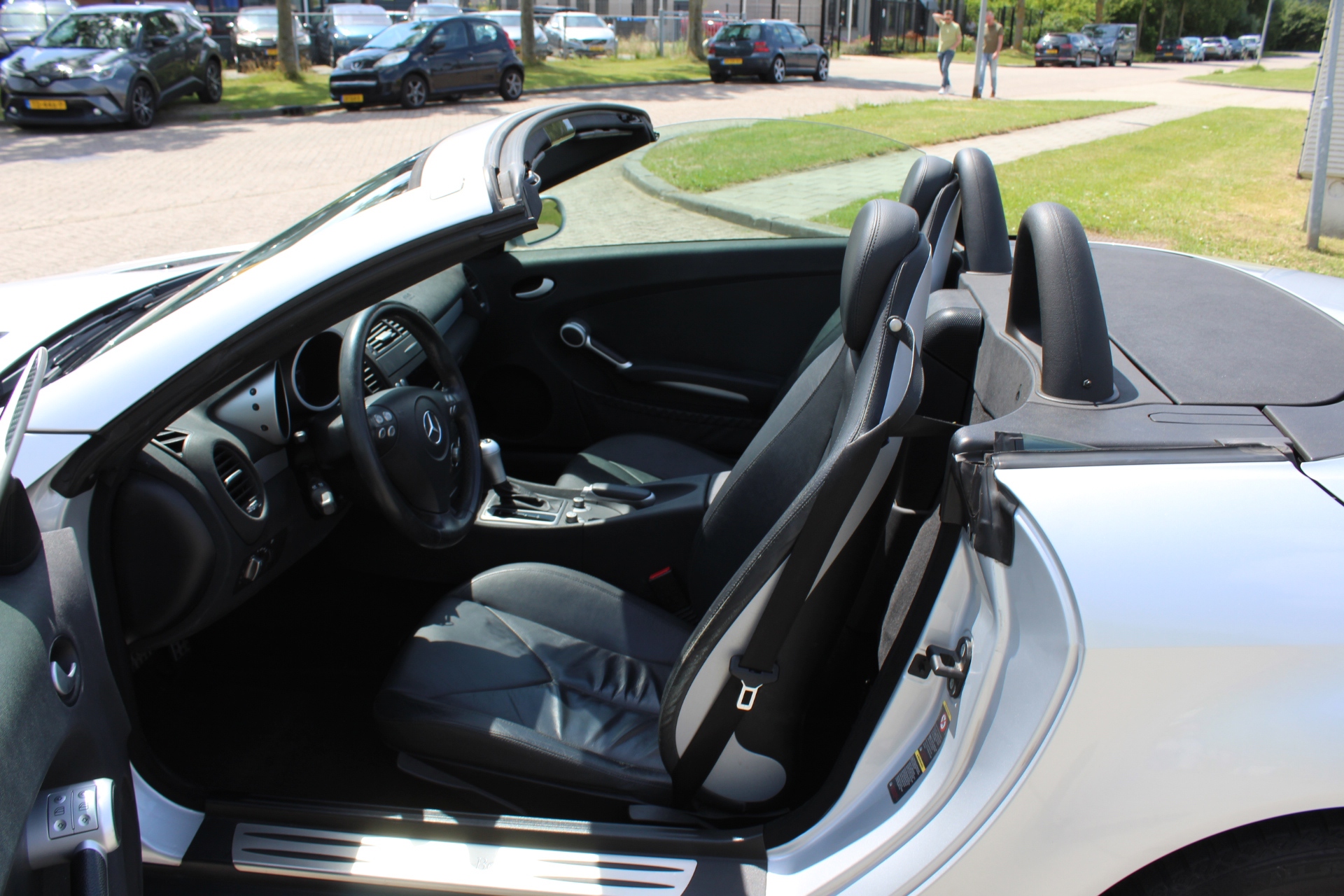 Foto van Mercedes-Benz SLK 200 Kompressor