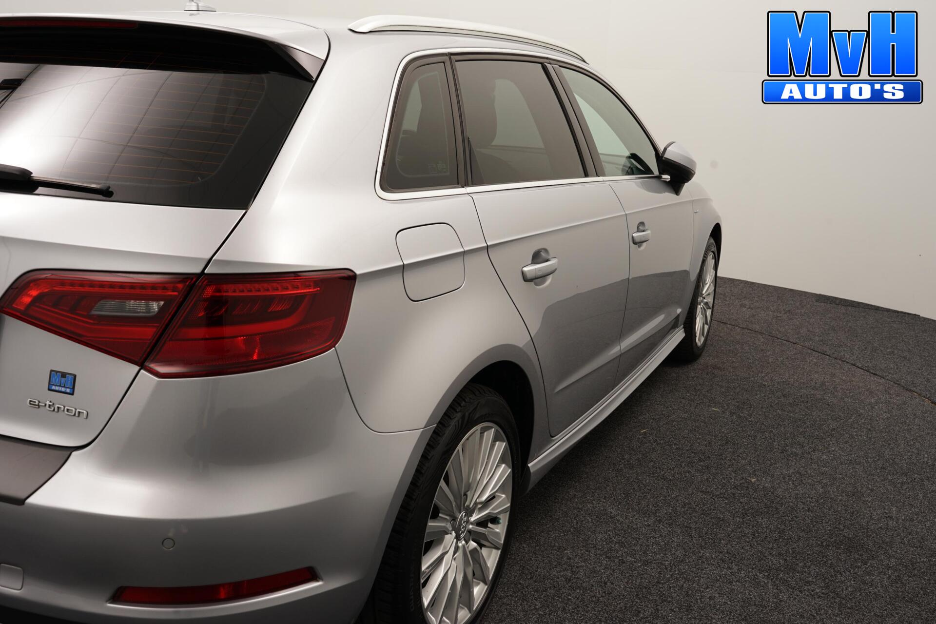 Foto van Audi A3 Sportback E-tron