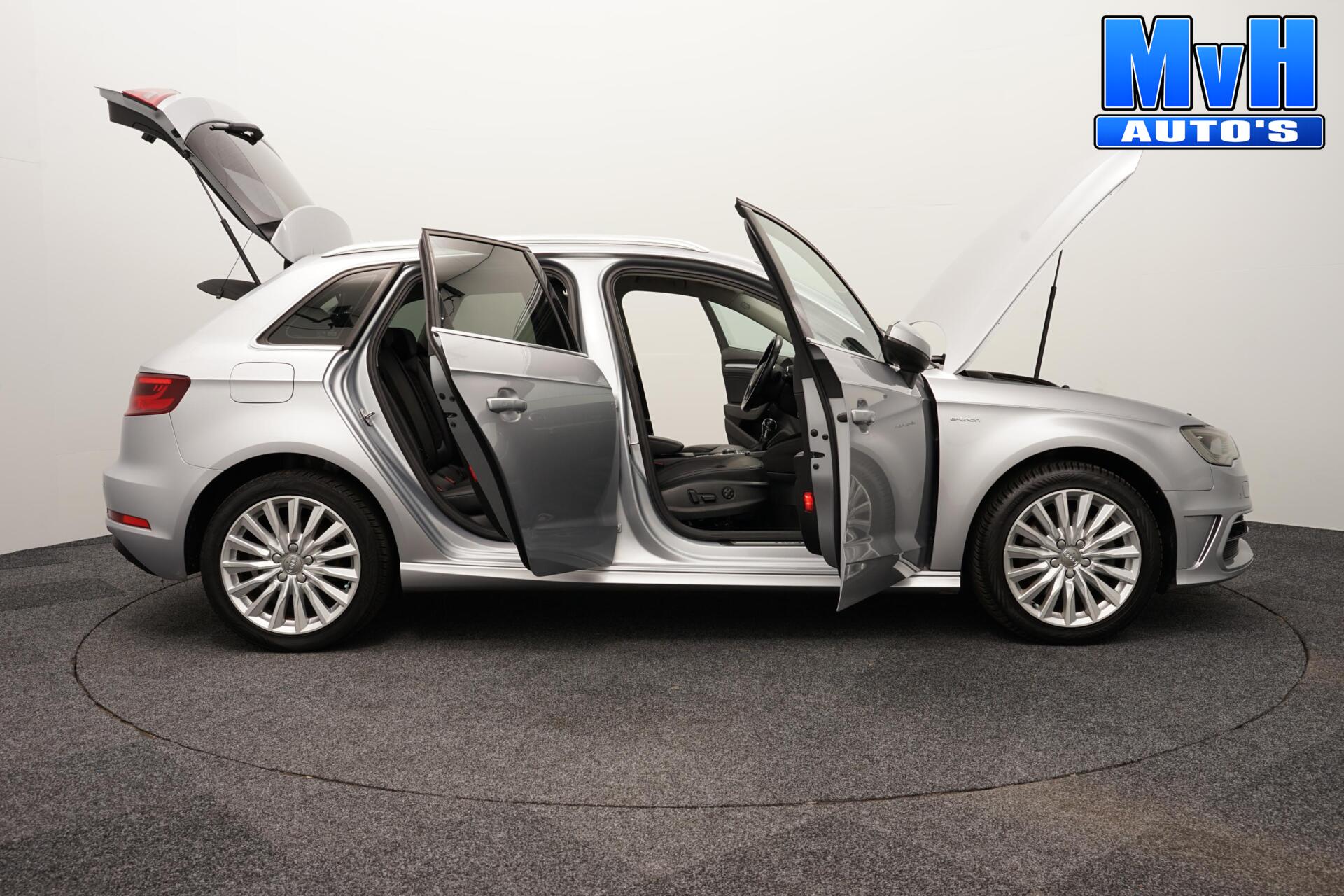 Foto van Audi A3 Sportback E-tron