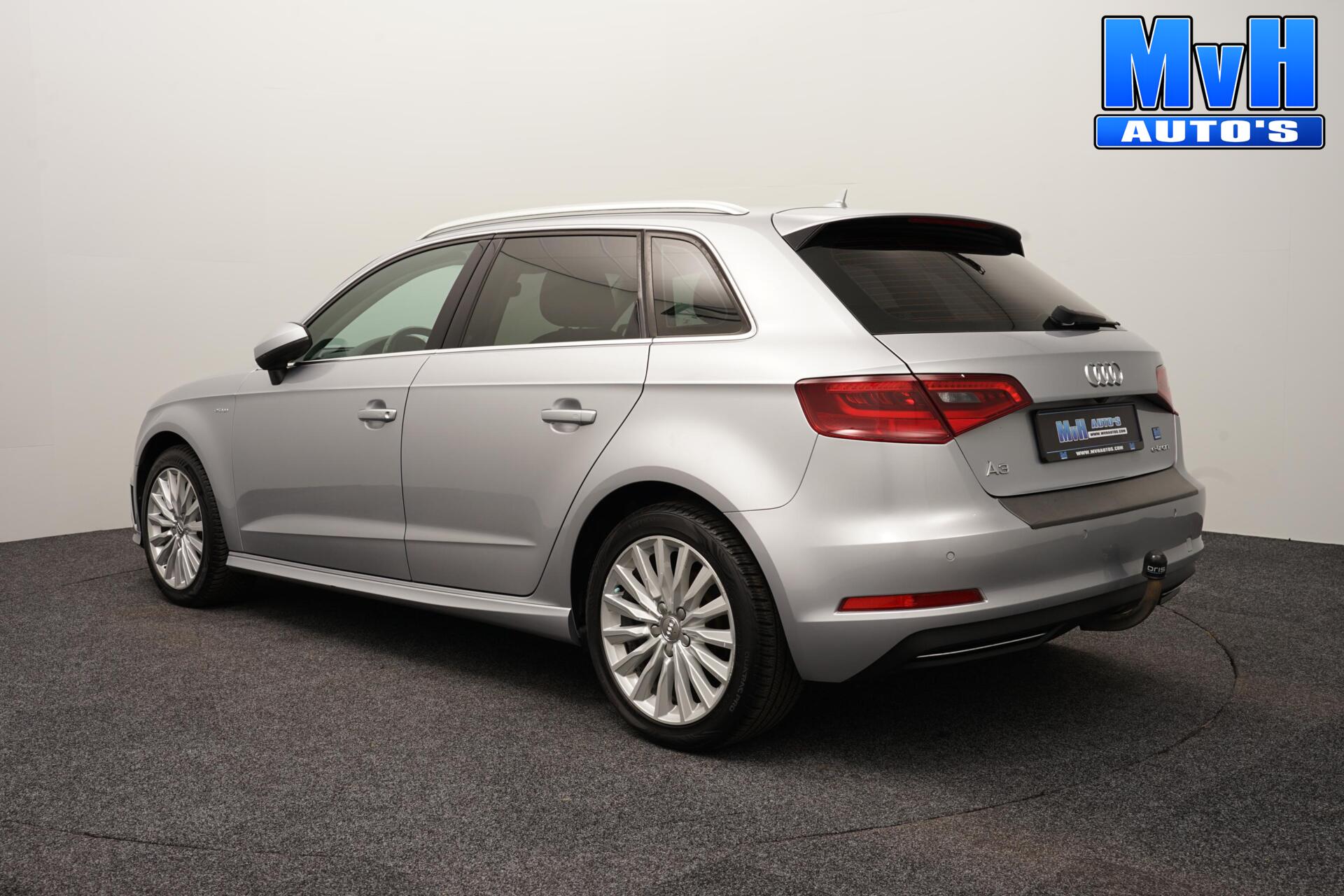 Foto van Audi A3 Sportback E-tron