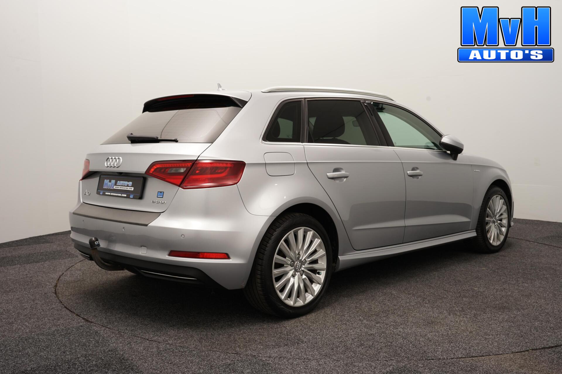 Foto van Audi A3 Sportback E-tron