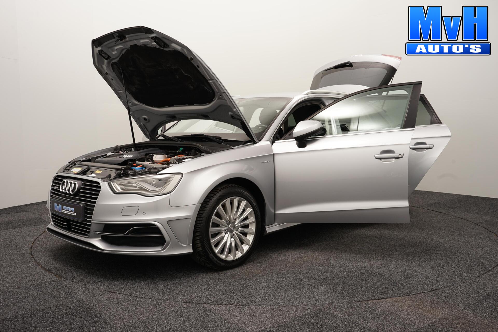 Foto van Audi A3 Sportback E-tron