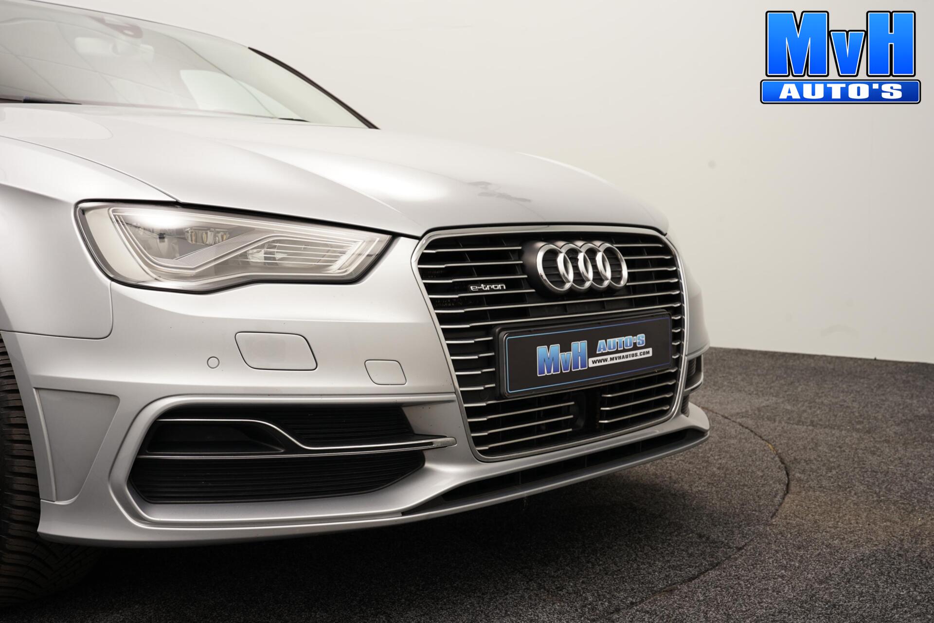 Foto van Audi A3 Sportback E-tron