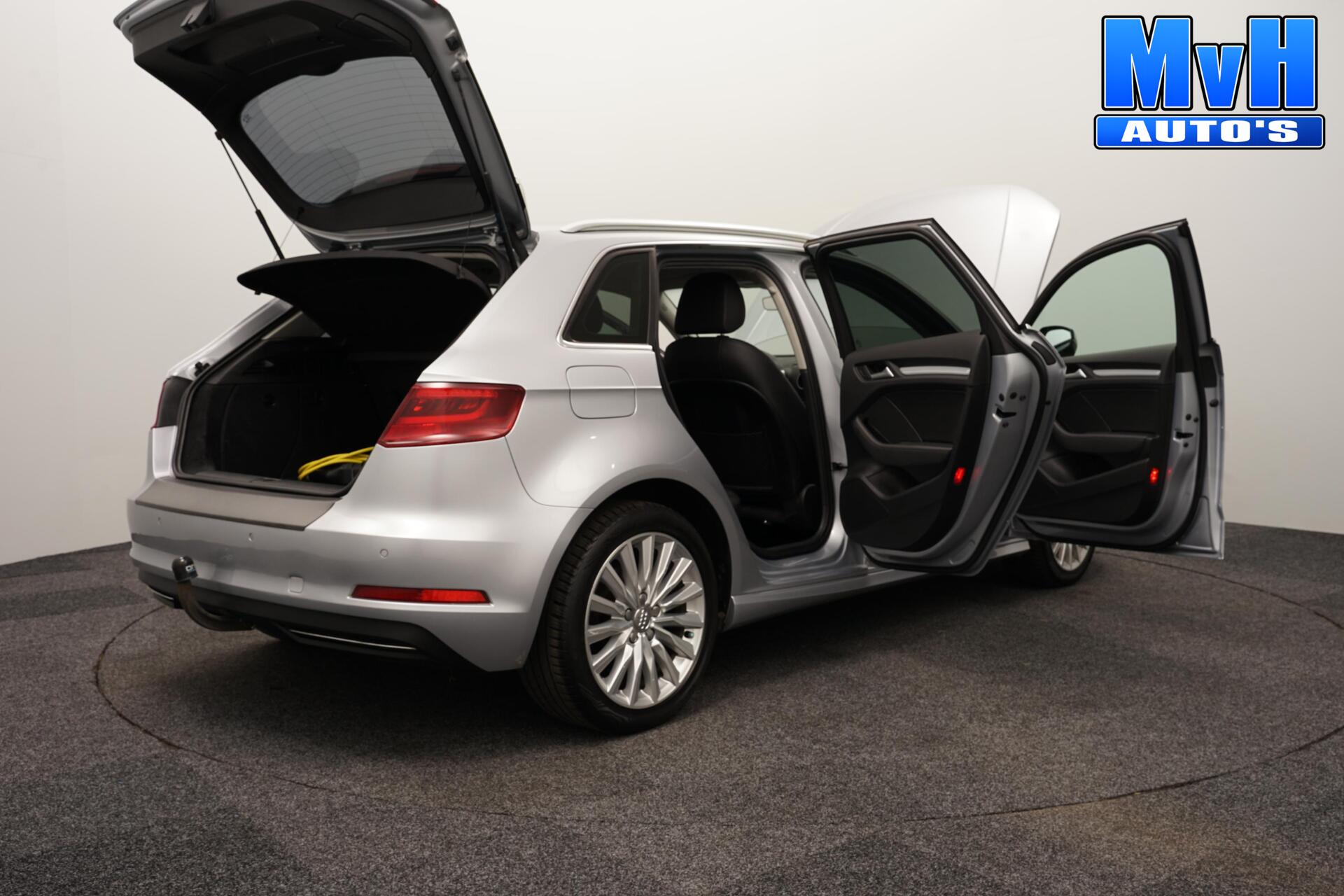 Foto van Audi A3 Sportback E-tron