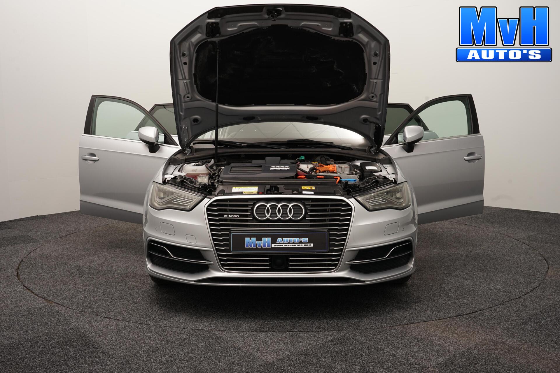 Foto van Audi A3 Sportback E-tron