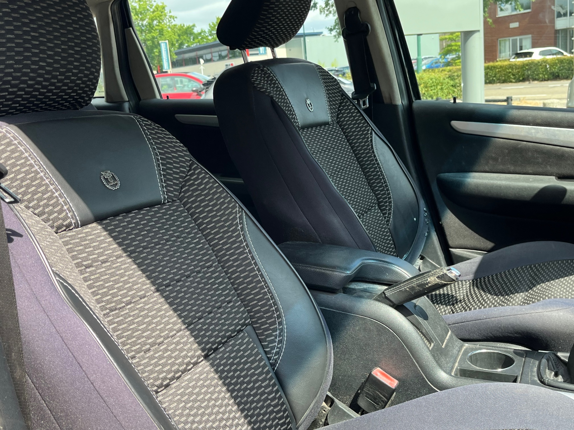 Foto van Mercedes-Benz B 170