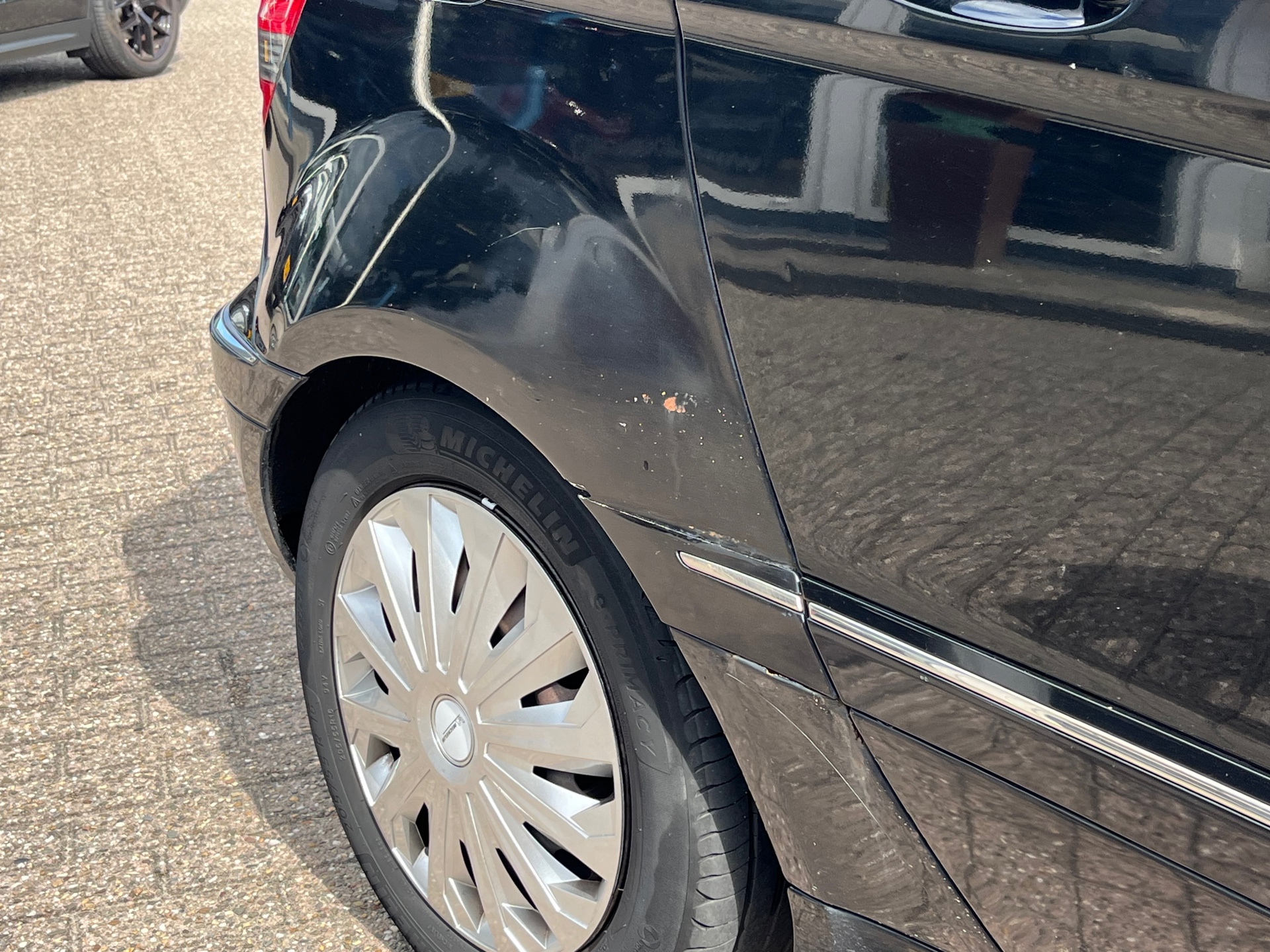 Foto van Mercedes-Benz B 170