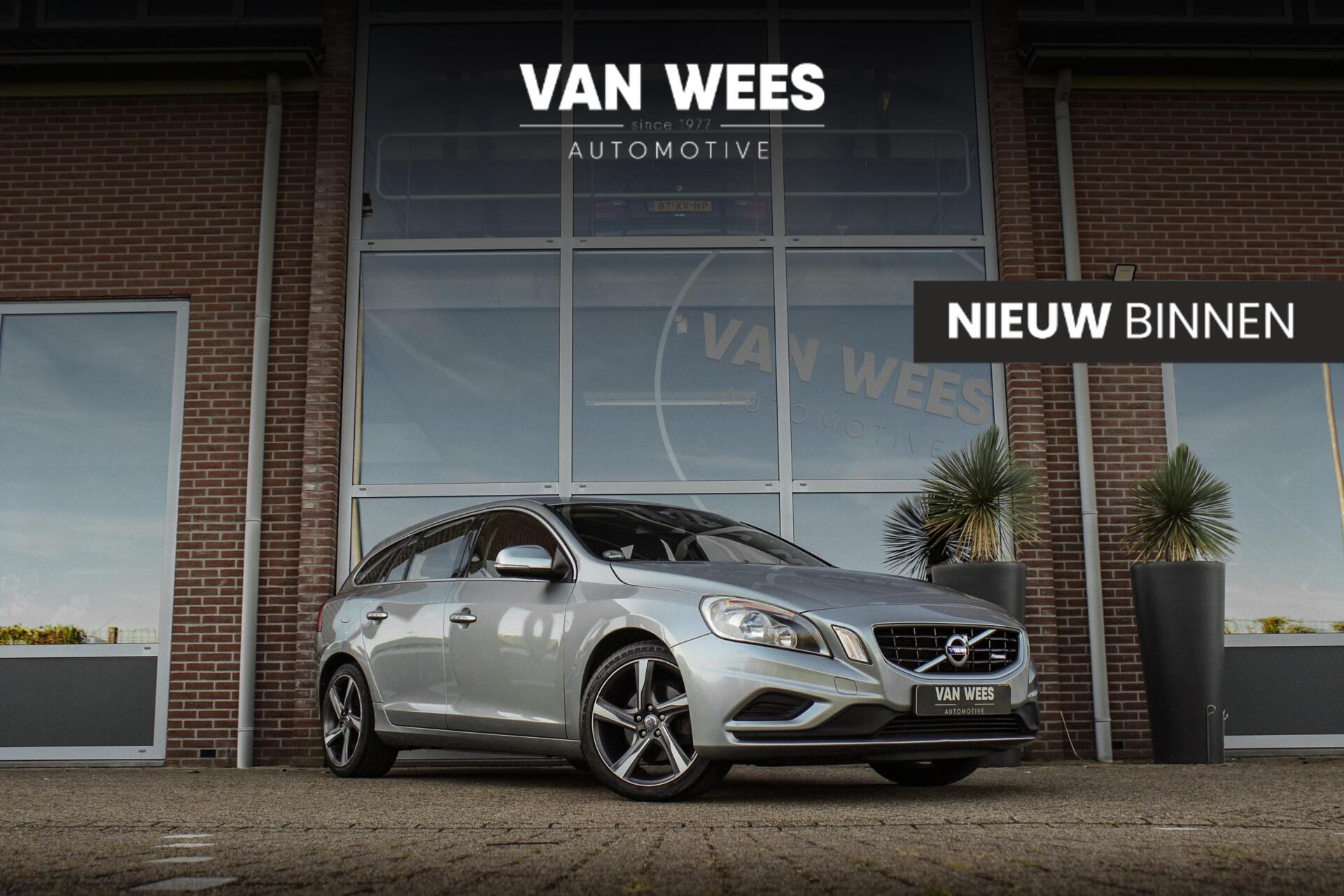 Volvo V60 1.6 T3 R-Design | 2e eigenaar | Origineel Nederlands | Cruise control | Navigatie | Climate control | Bluetooth | Trekhaak | Sportstoelen | 18 inch | Regensensor 2013 - voorkant