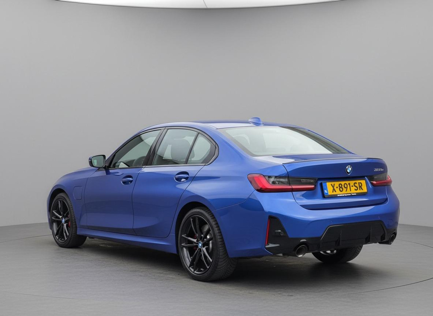 Foto van BMW 330e