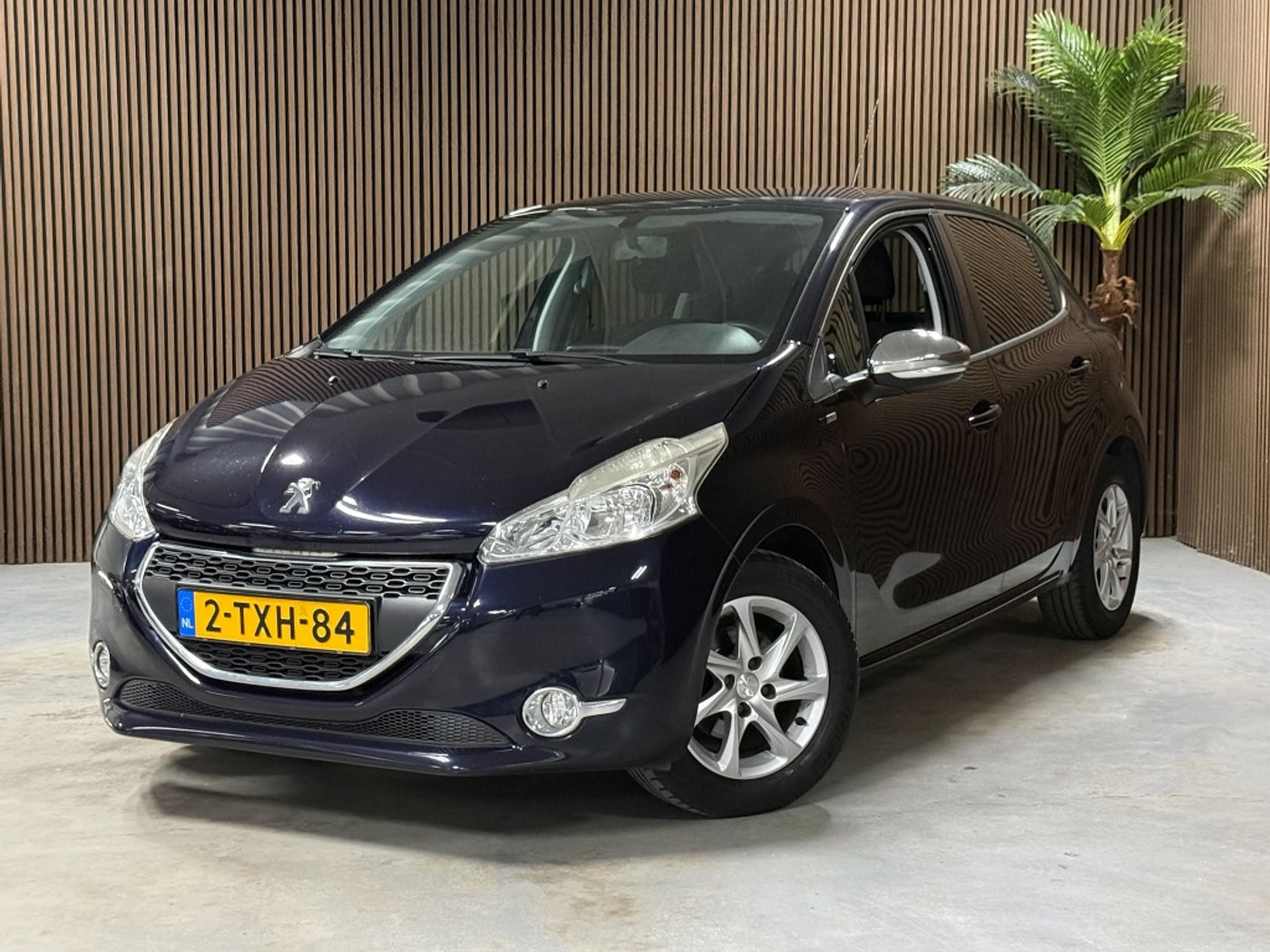 Peugeot 208 1.2 VTi Style 2014 - voorkant
