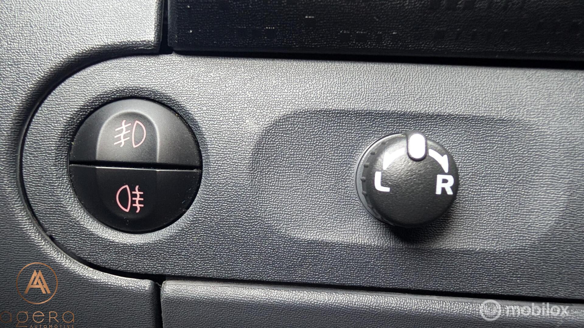 Foto van Mitsubishi Mitsubishi Colt