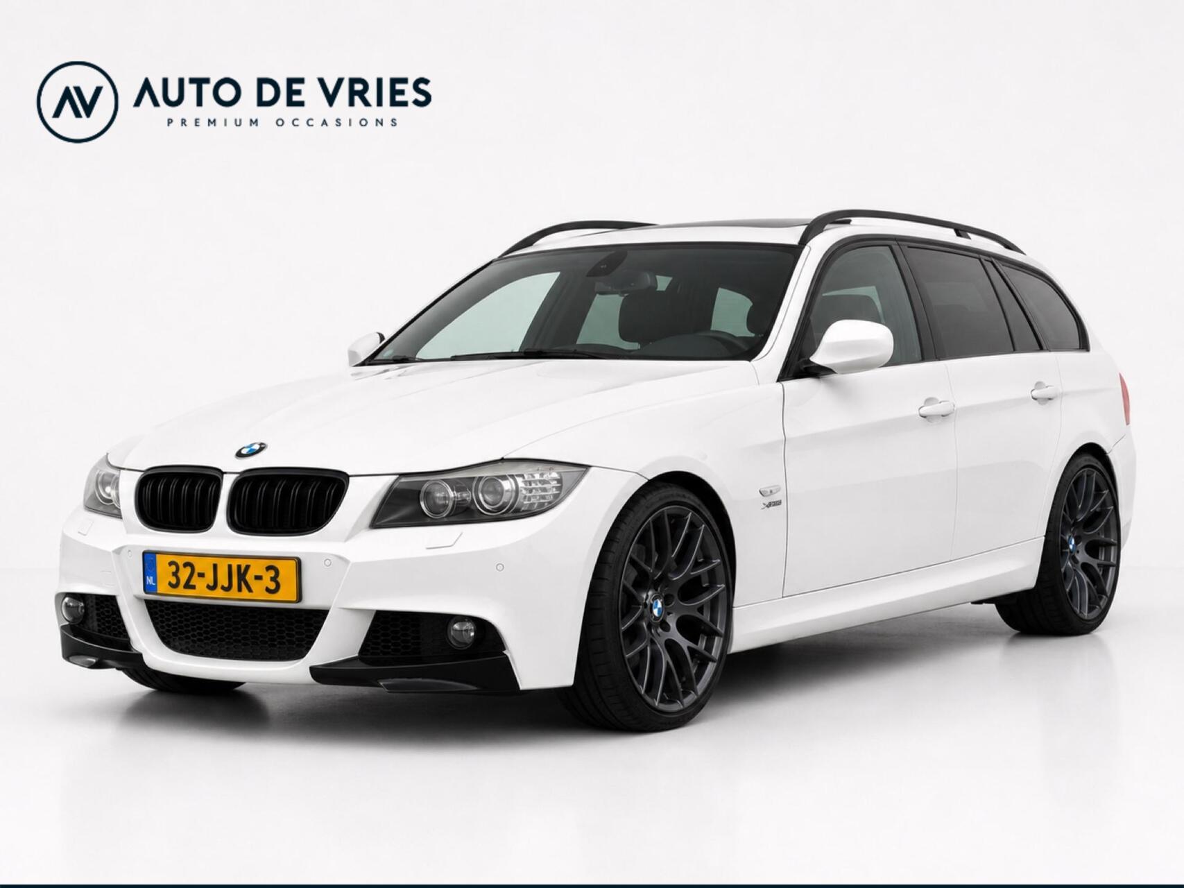 BMW 3er Reihe 335i 306pk xDrive M-Sport | Leder | Panoramadak | Origineel NL | Trekhaak 2009 - voorkant