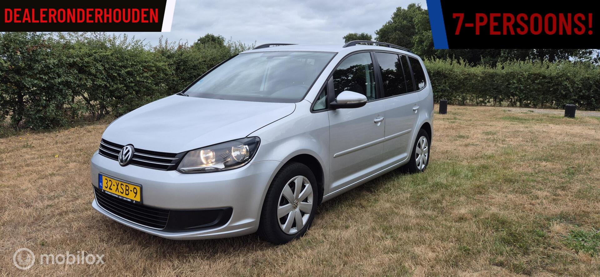 Volkswagen Touran 1.6 TDI Comfortline BlueMotion 7 PERSOONS 2012 - voorkant